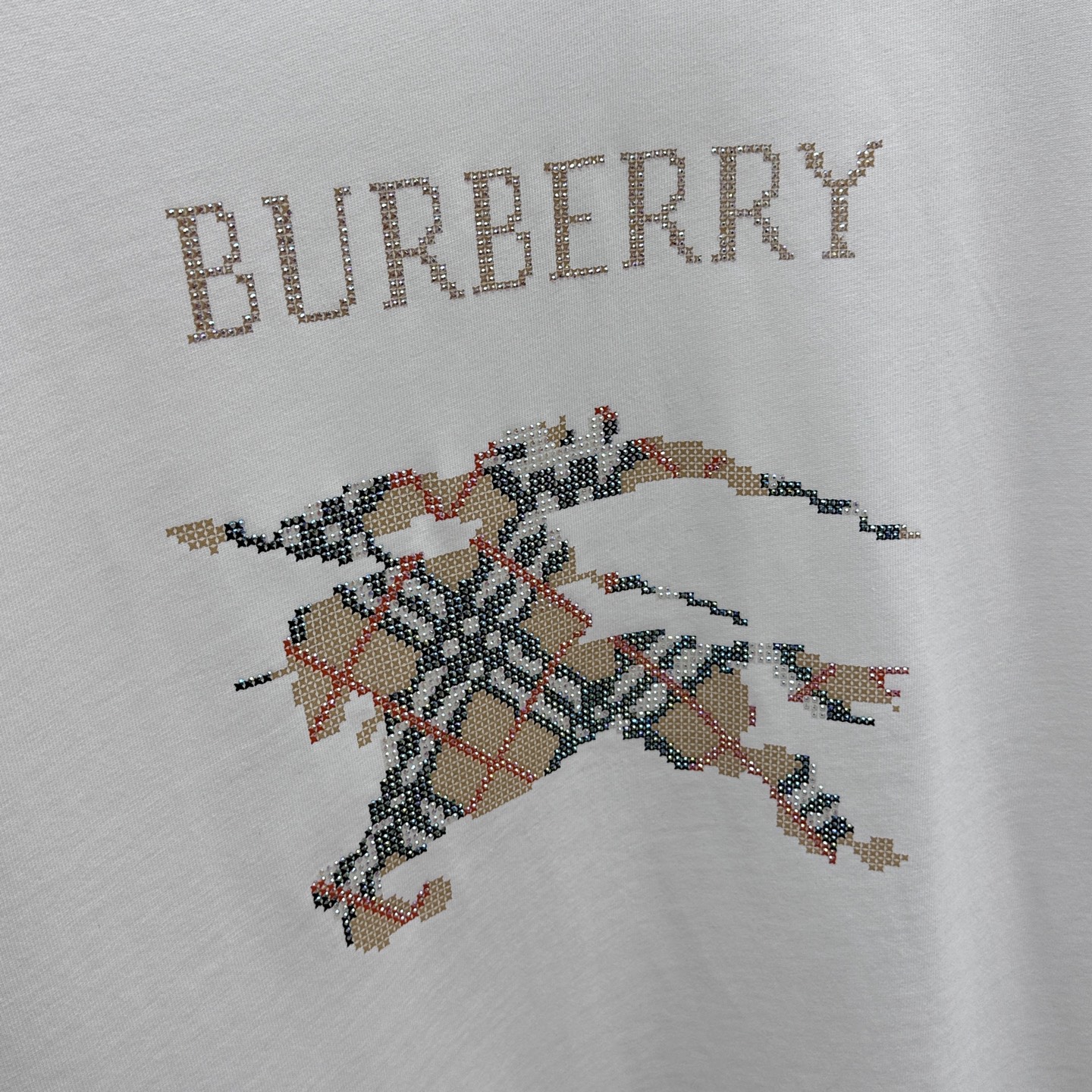 Burberry 2101625 Spring/Summer Set - War Horse Print, Rhinestone Detail 6 i1748885539676 1934 0 4