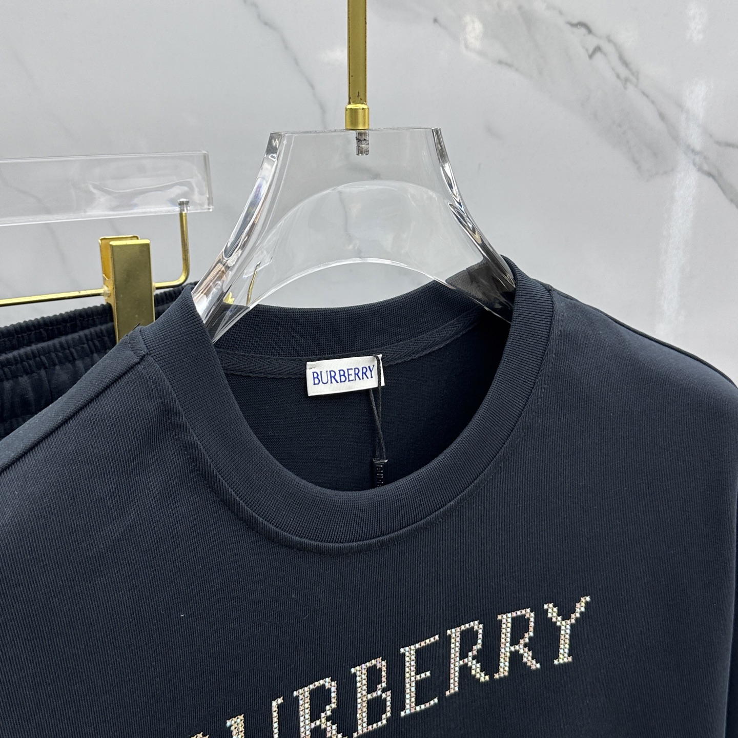 Burberry 2101625 Spring/Summer Set - War Horse Print - S to XL 4 i1748885615090 2026 0 2