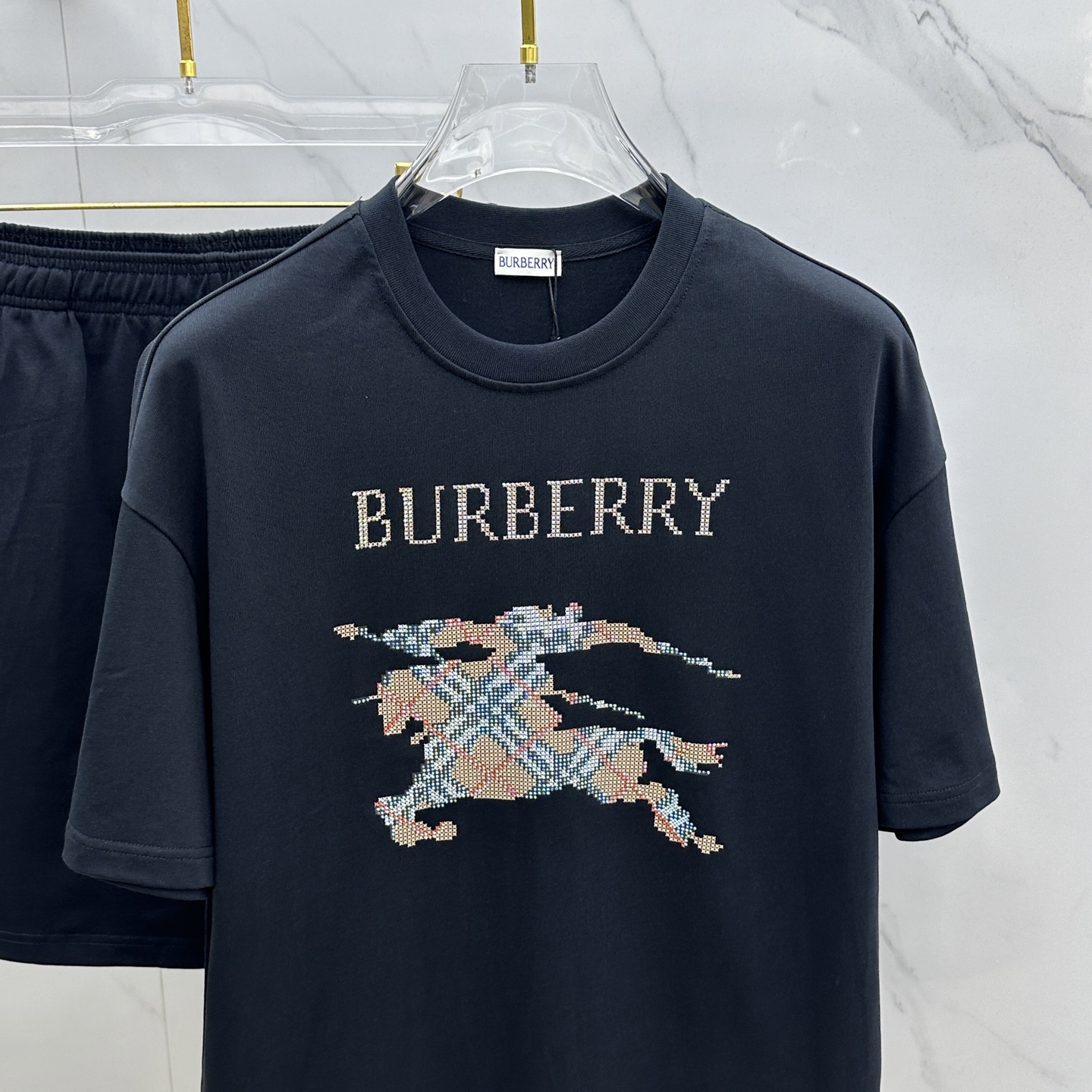 Burberry 2101625 Spring/Summer Set - War Horse Print - S to XL 3 i1748885616534 2557 0 1