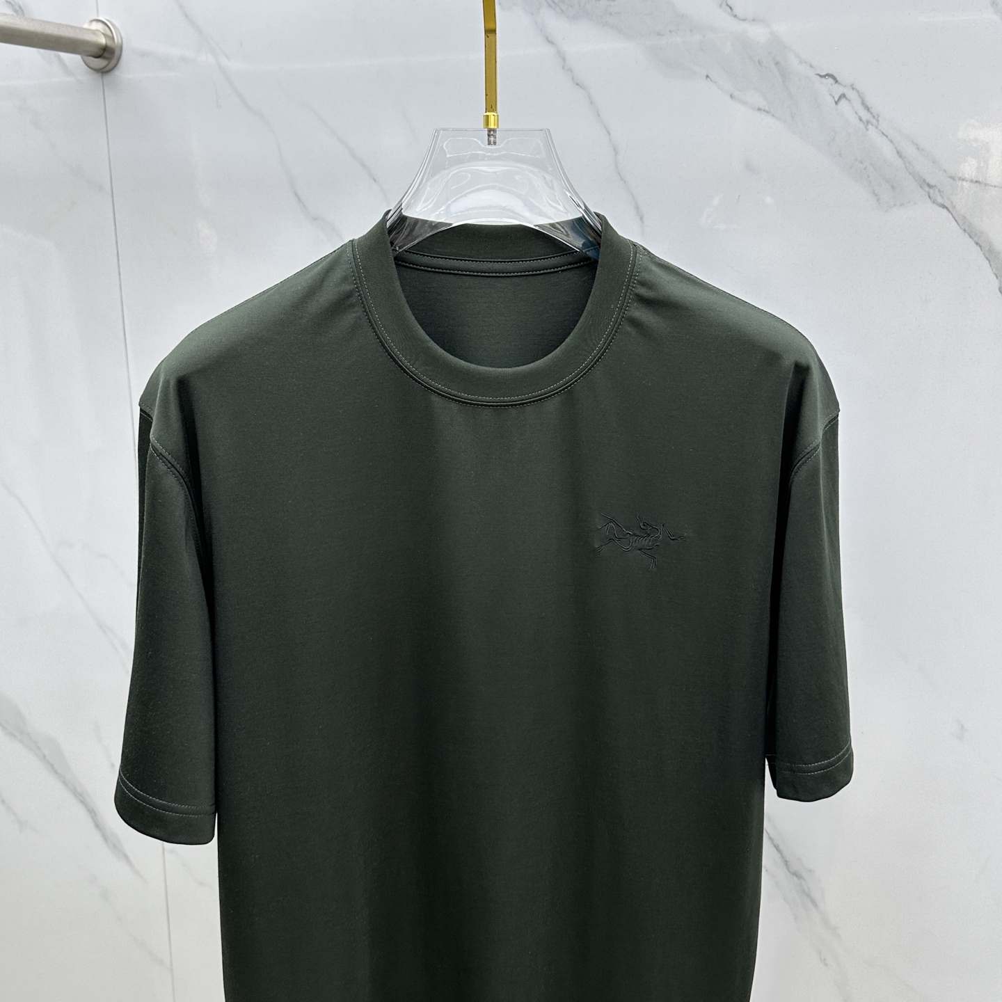  🆕ARC*始祖鸟 2025FW春夏新款户外牛货，特综训运动健身跑步休闲内搭吸湿排汗T恤
全天候户外运动