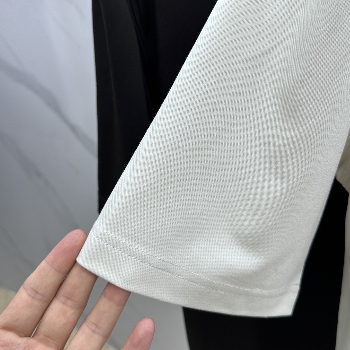  🆕1V*路易威登  2025FW春夏新款户外牛货，特综训运动健身跑步休闲内搭吸湿排汗T恤
全天候户外运