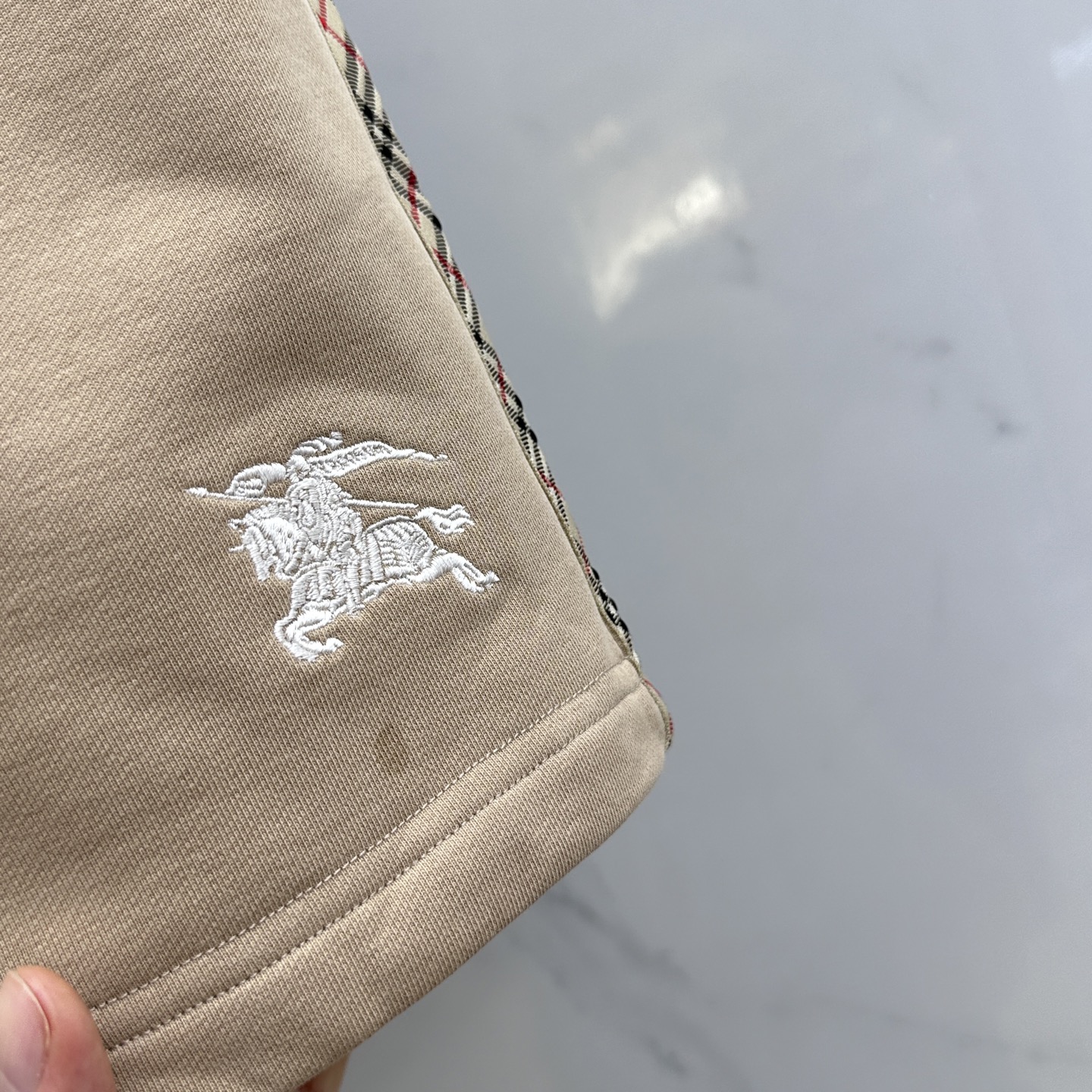  🆕BBR*巴宝莉 2025春夏新款男士休闲抽绳短裤 高端货简洁时尚大方 简洁利落又清爽 品质做工细节经