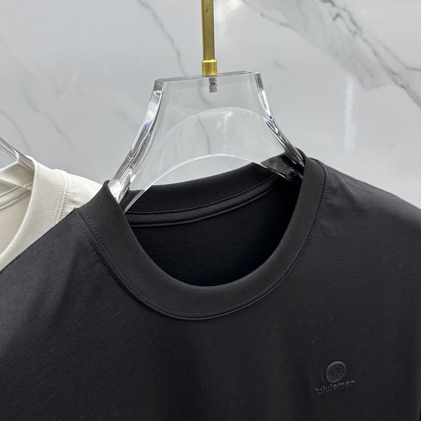 2025 Lululemon Outdoor Sports T-shirts: High-quality, All-weather, and Stylish - 图片 4