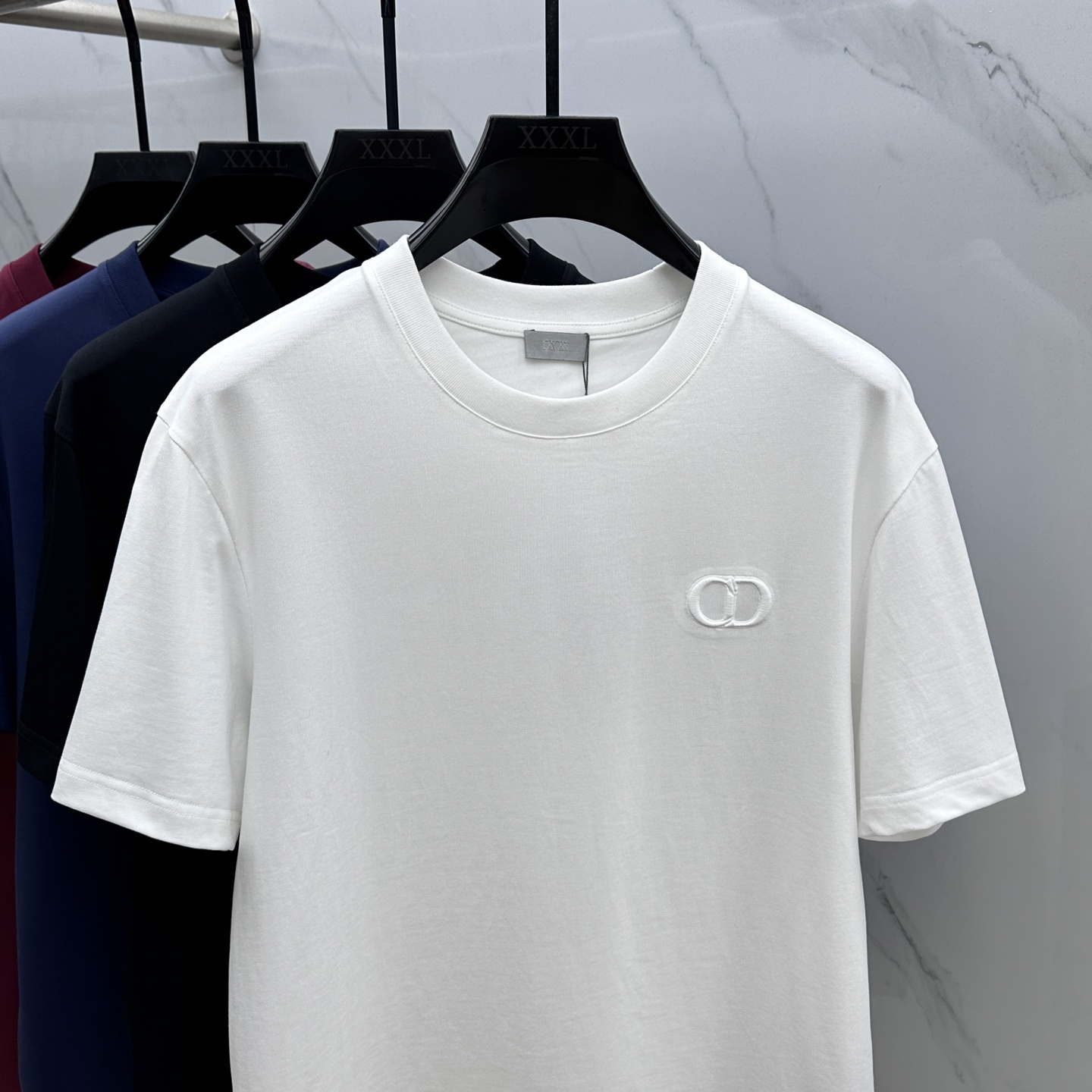  🆕Christian Dior*迪奥 2025FW春夏新品圆领打底外穿T恤，立体感logo常规半袖纯棉