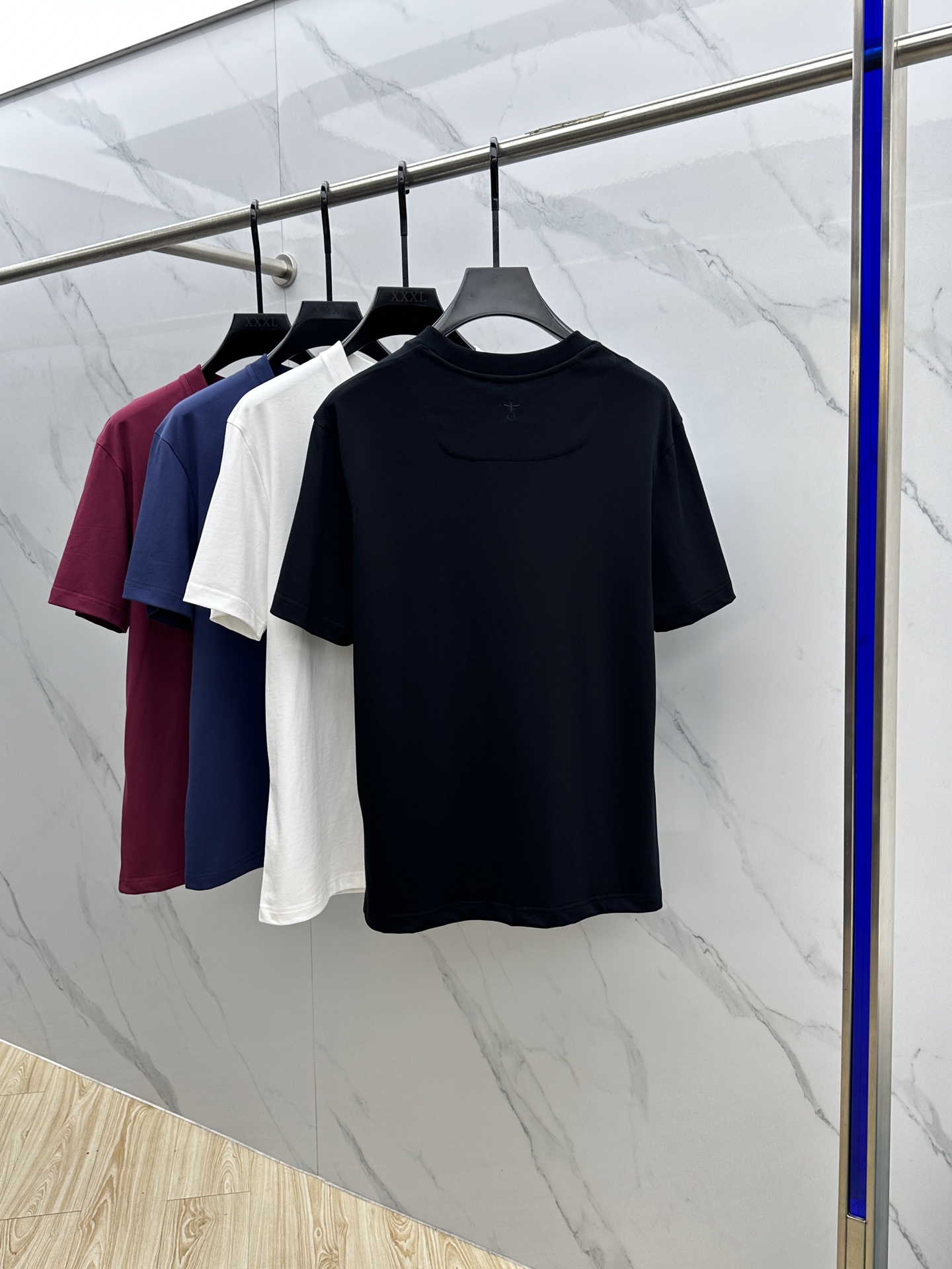  🆕Christian Dior*迪奥 2025FW春夏新品圆领打底外穿T恤，立体感logo常规半袖纯棉