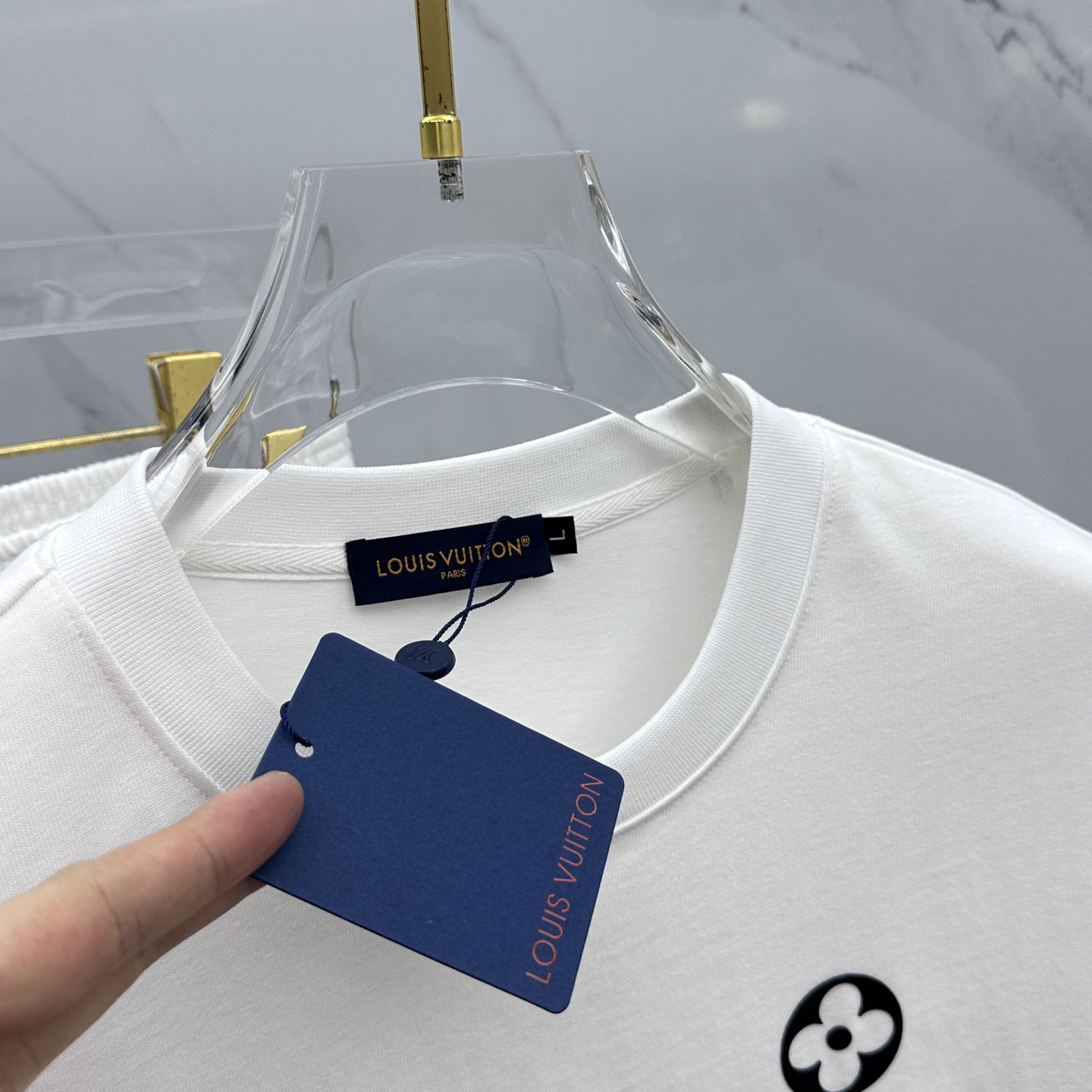  🆕1V*路易威登 2025春夏最新款套装，男女款👫 贸易公司渠道稀出，同步官网发售！基本每一季都会有它