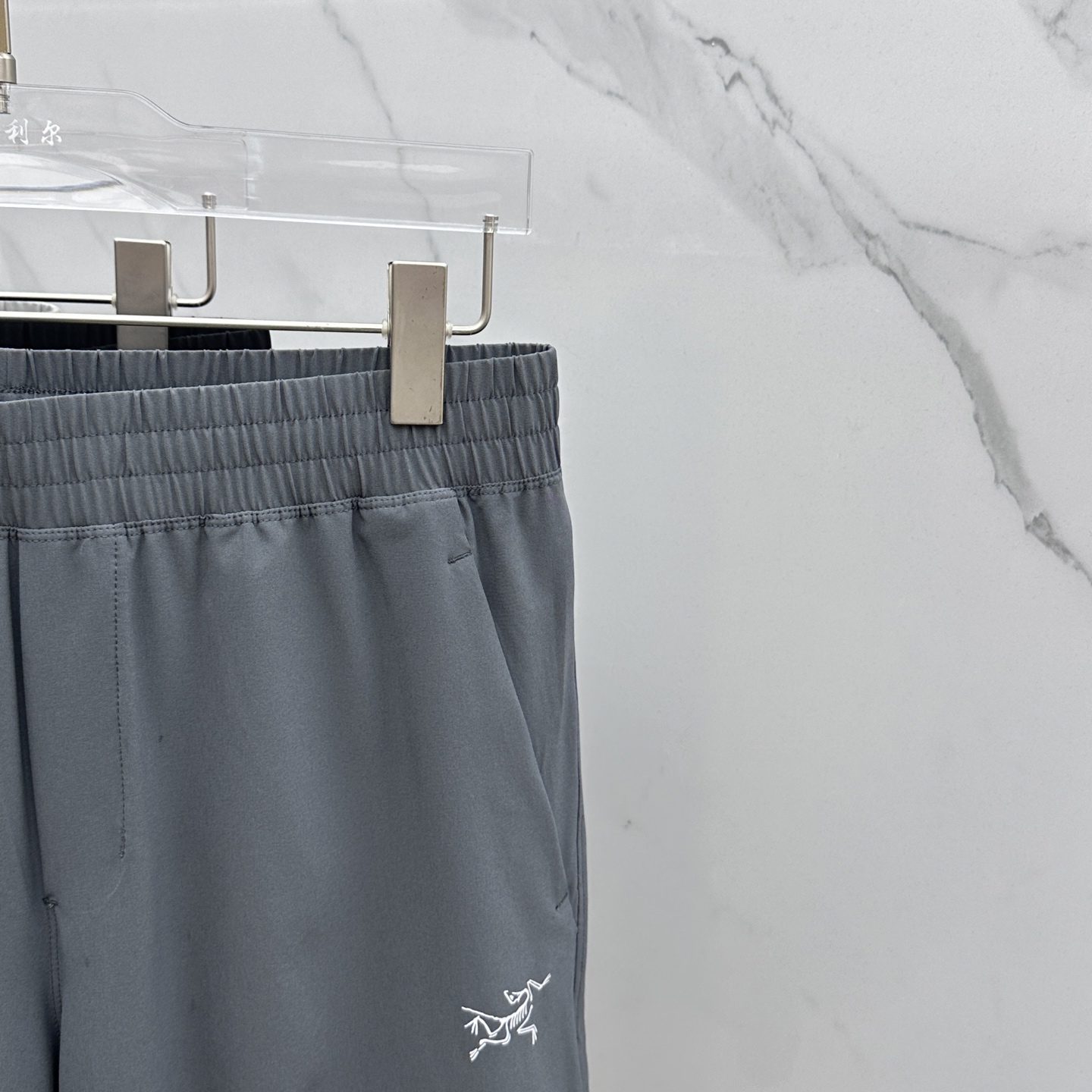  🆕ARC*始祖鸟 2025春夏季新款男士速干短裤户外休闲，最休闲的时尚美学，原版裤型上身休闲百搭、随性