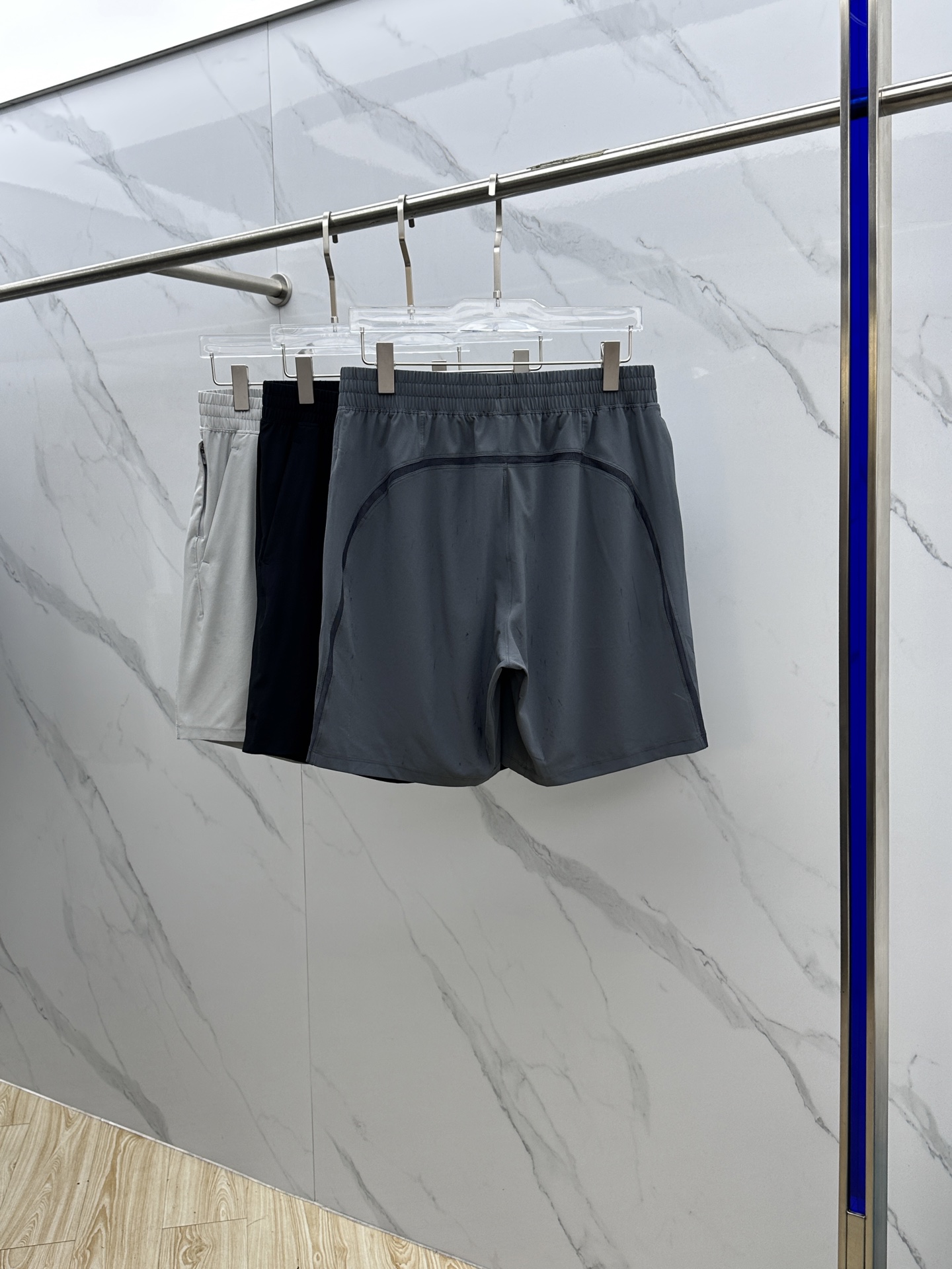  🆕ARC*始祖鸟 2025春夏季新款男士速干短裤户外休闲，最休闲的时尚美学，原版裤型上身休闲百搭、随性