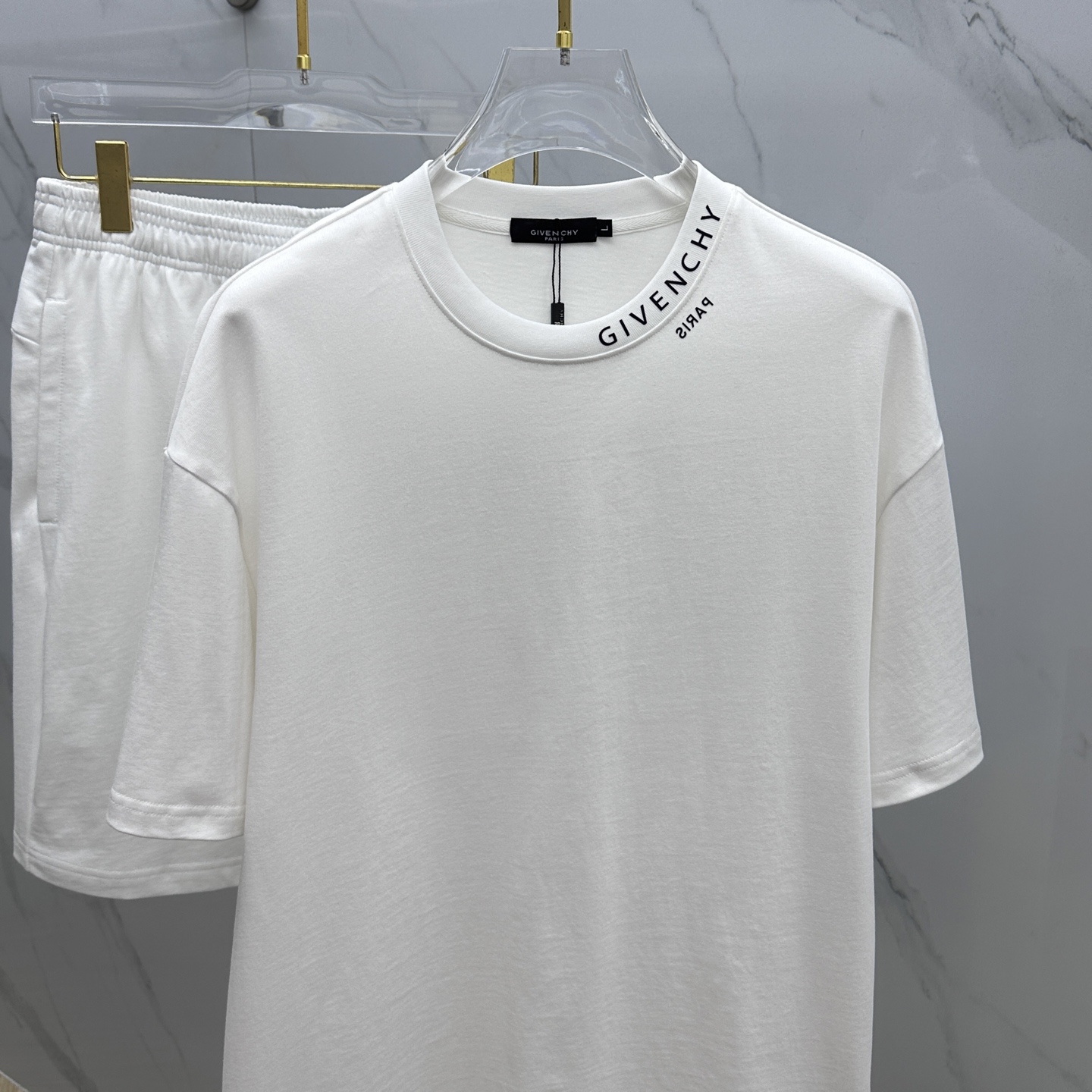  🆕Gvc*纪梵希 2025春夏最新款套装，男女款👫 贸易公司渠道稀出，同步官网发售！基本每一季都会有它