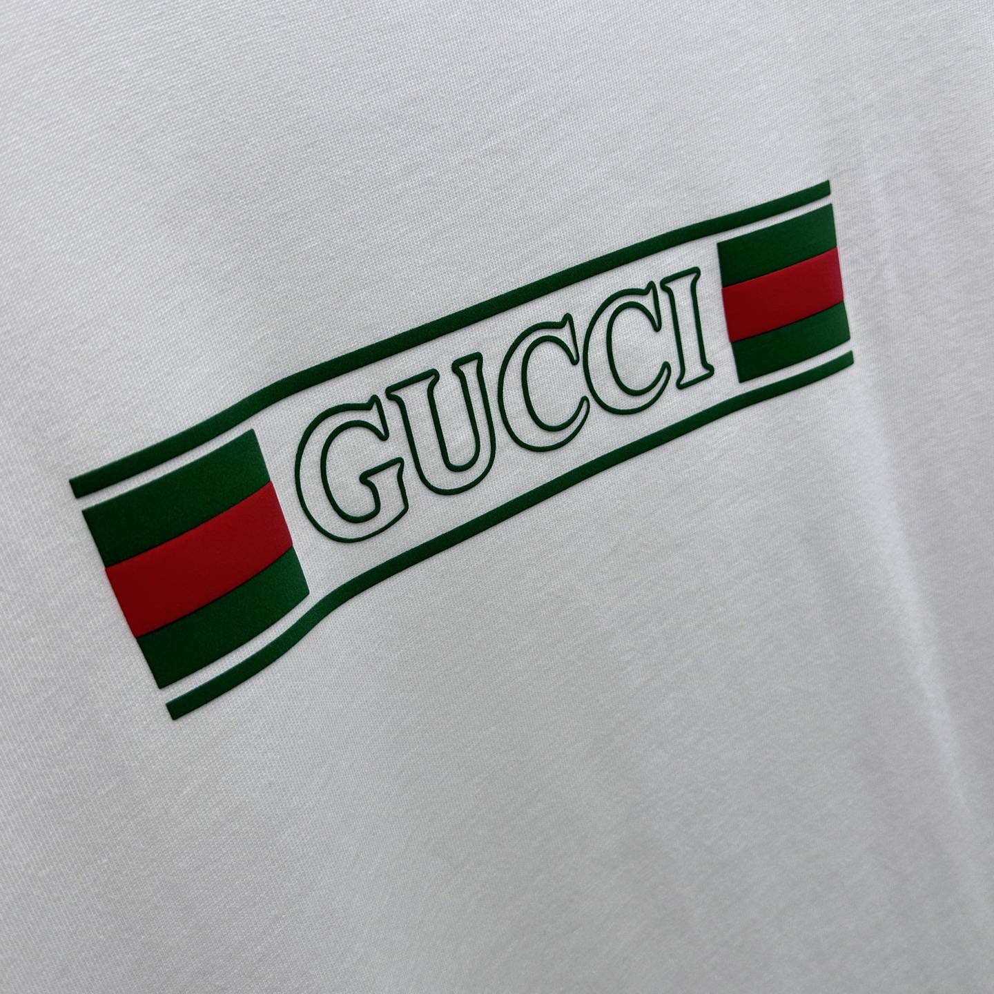  🆕Guc*古驰 2025春夏最新款套装，男女款👫 贸易公司渠道稀出，同步官网发售！基本每一季都会有它的