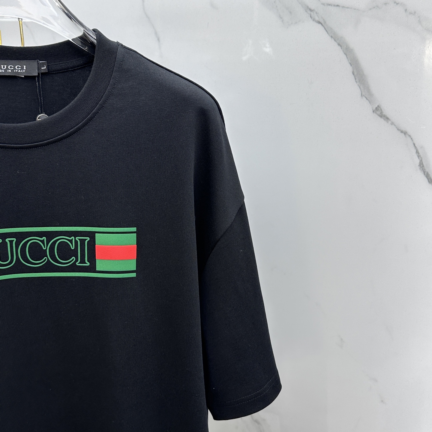  🆕Guc*古驰 2025春夏最新款套装，男女款👫 贸易公司渠道稀出，同步官网发售！基本每一季都会有它的