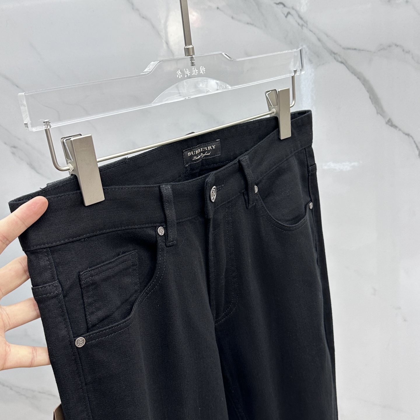 🆕BBR*巴宝莉 🔥高端定制、2025早春最新款牛仔裤 柜台同步发售 原版定制复刻 客供五金辅料 原单品