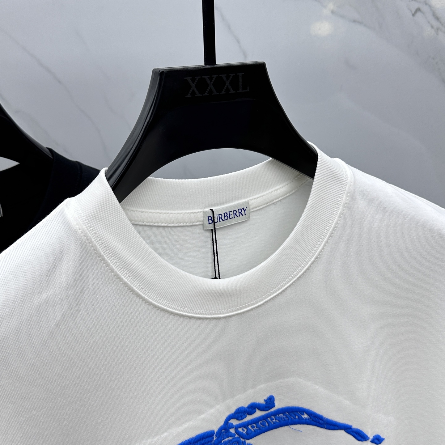  🆕Burberry*巴宝莉 2025FW春夏新品圆领打底外穿T恤，立体感logo常规半袖纯棉打底T恤，
