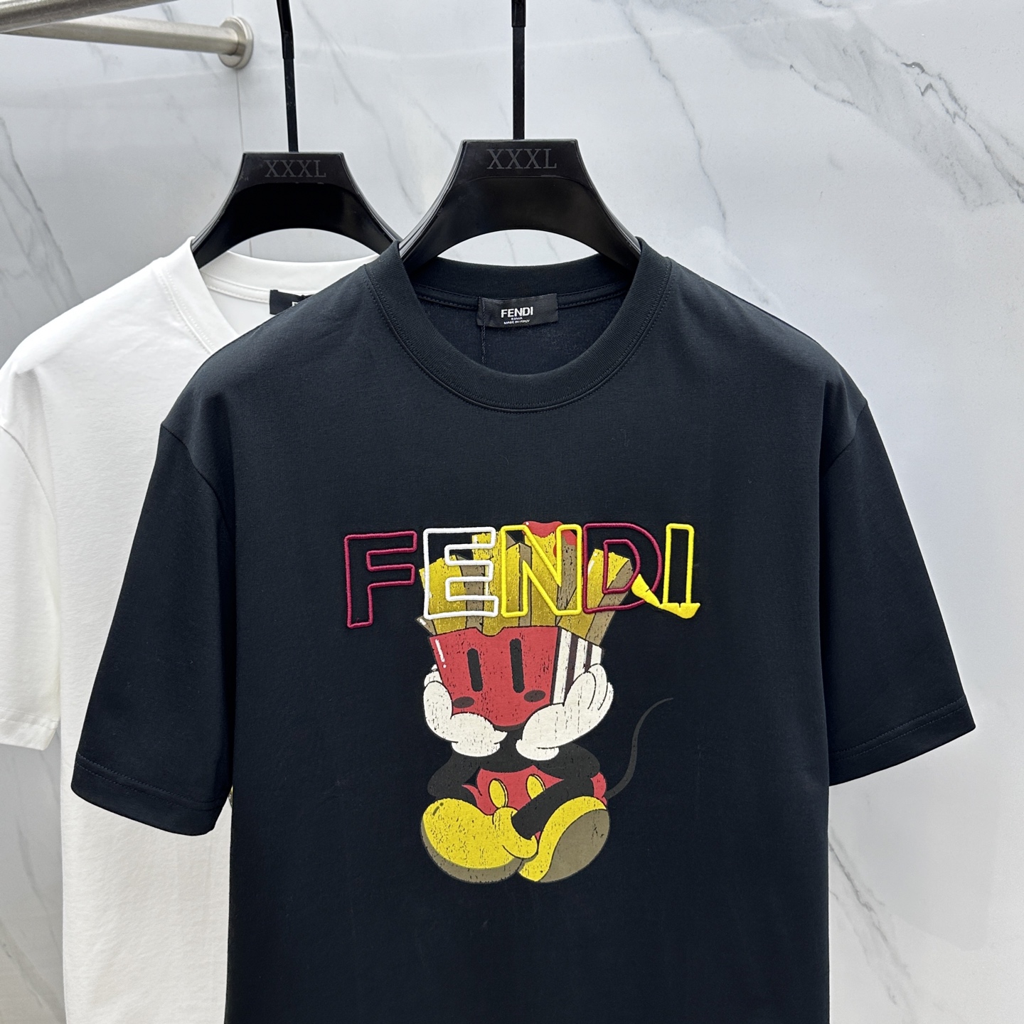  🆕Fendi*芬迪 2025FW春夏新品圆领打底外穿T恤，立体感logo常规半袖纯棉打底T恤，棉，手感