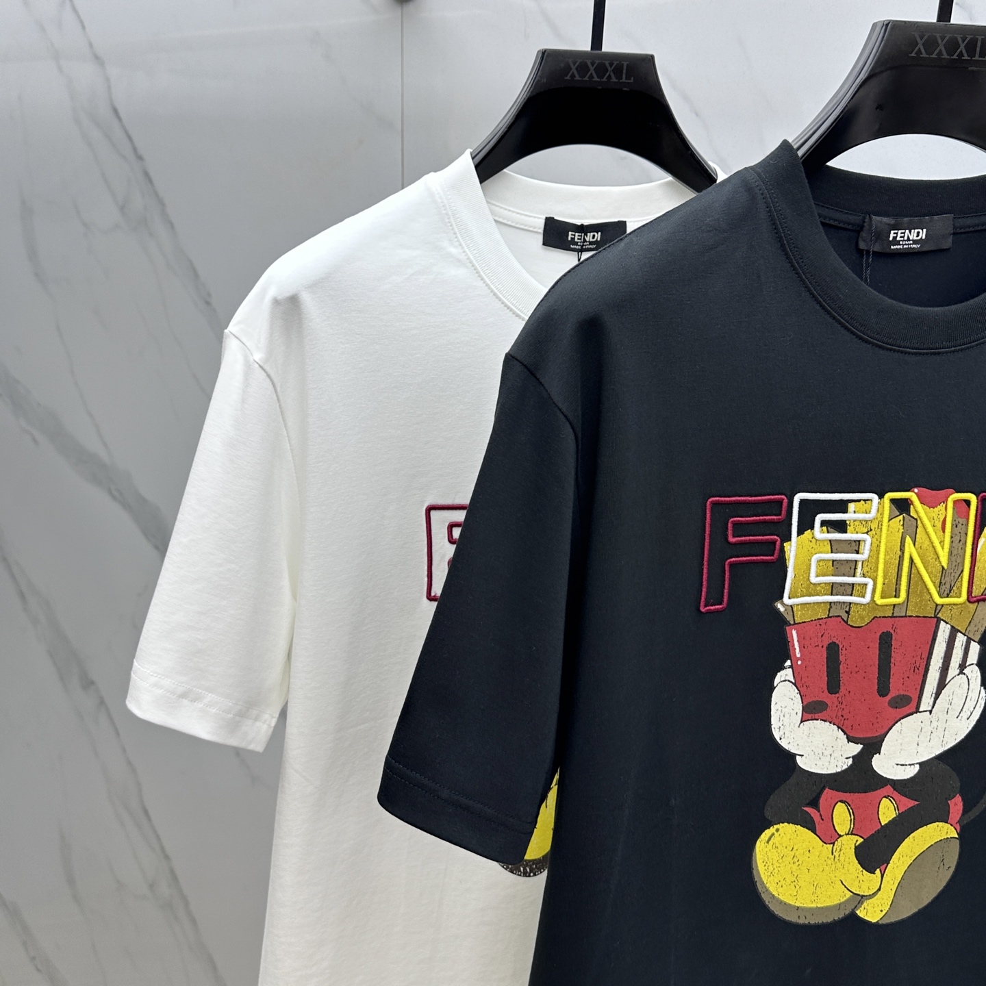  🆕Fendi*芬迪 2025FW春夏新品圆领打底外穿T恤，立体感logo常规半袖纯棉打底T恤，棉，手感