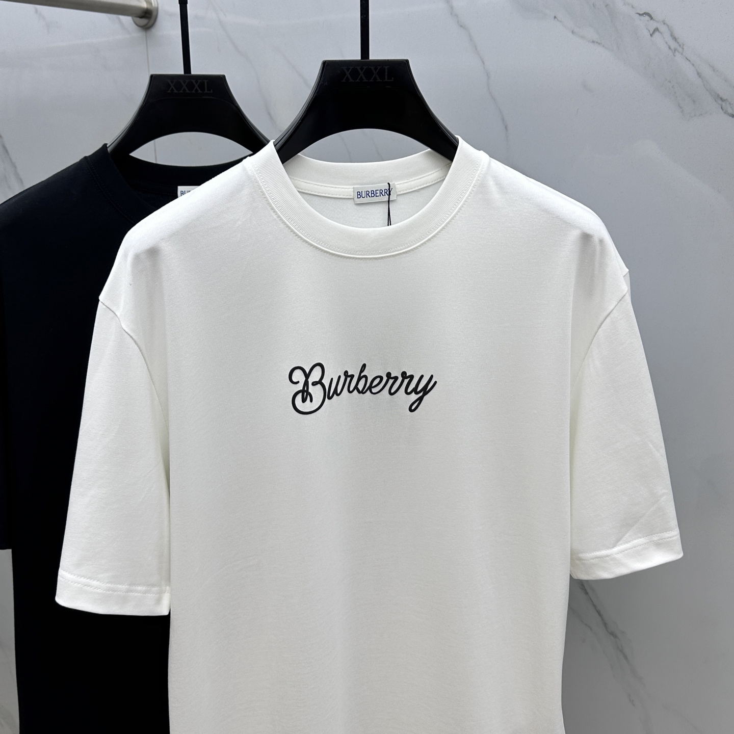  🆕Burberry*巴宝莉 2025FW春夏新品圆领打底外穿T恤，立体感logo常规半袖纯棉打底T恤，