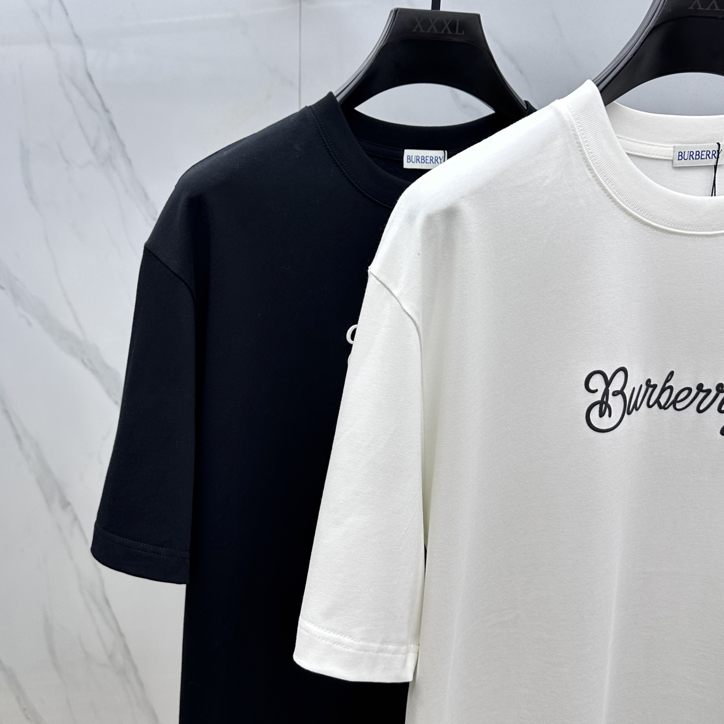  🆕Burberry*巴宝莉 2025FW春夏新品圆领打底外穿T恤，立体感logo常规半袖纯棉打底T恤，