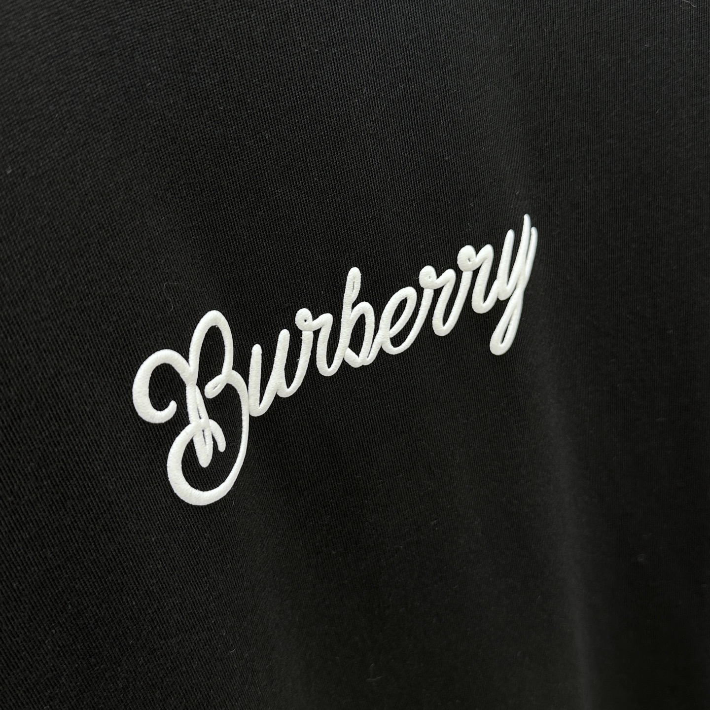  🆕Burberry*巴宝莉 2025FW春夏新品圆领打底外穿T恤，立体感logo常规半袖纯棉打底T恤，