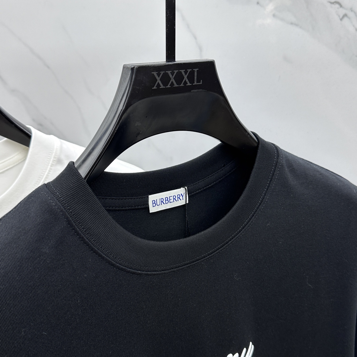  🆕Burberry*巴宝莉 2025FW春夏新品圆领打底外穿T恤，立体感logo常规半袖纯棉打底T恤，
