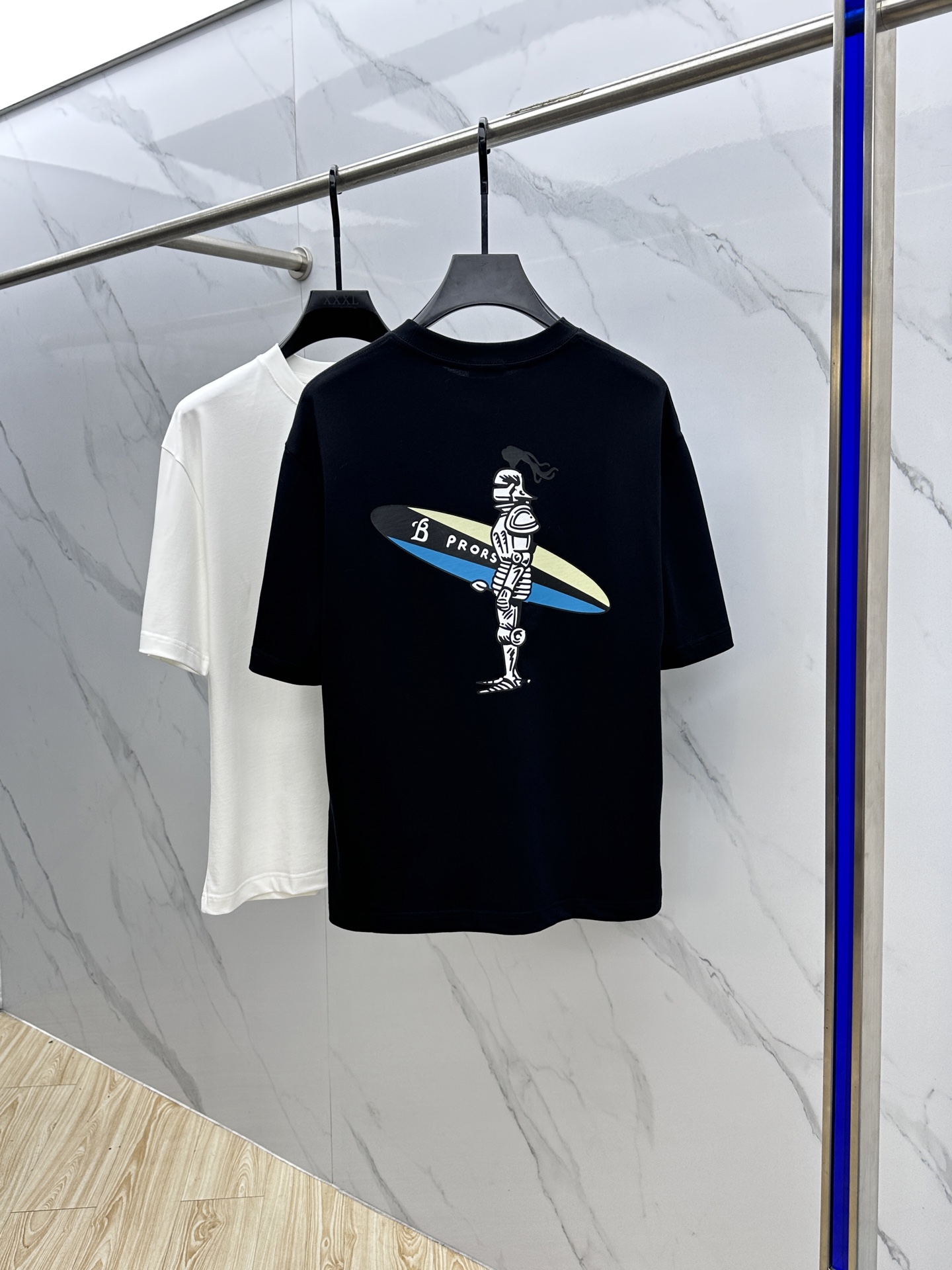  🆕Burberry*巴宝莉 2025FW春夏新品圆领打底外穿T恤，立体感logo常规半袖纯棉打底T恤，