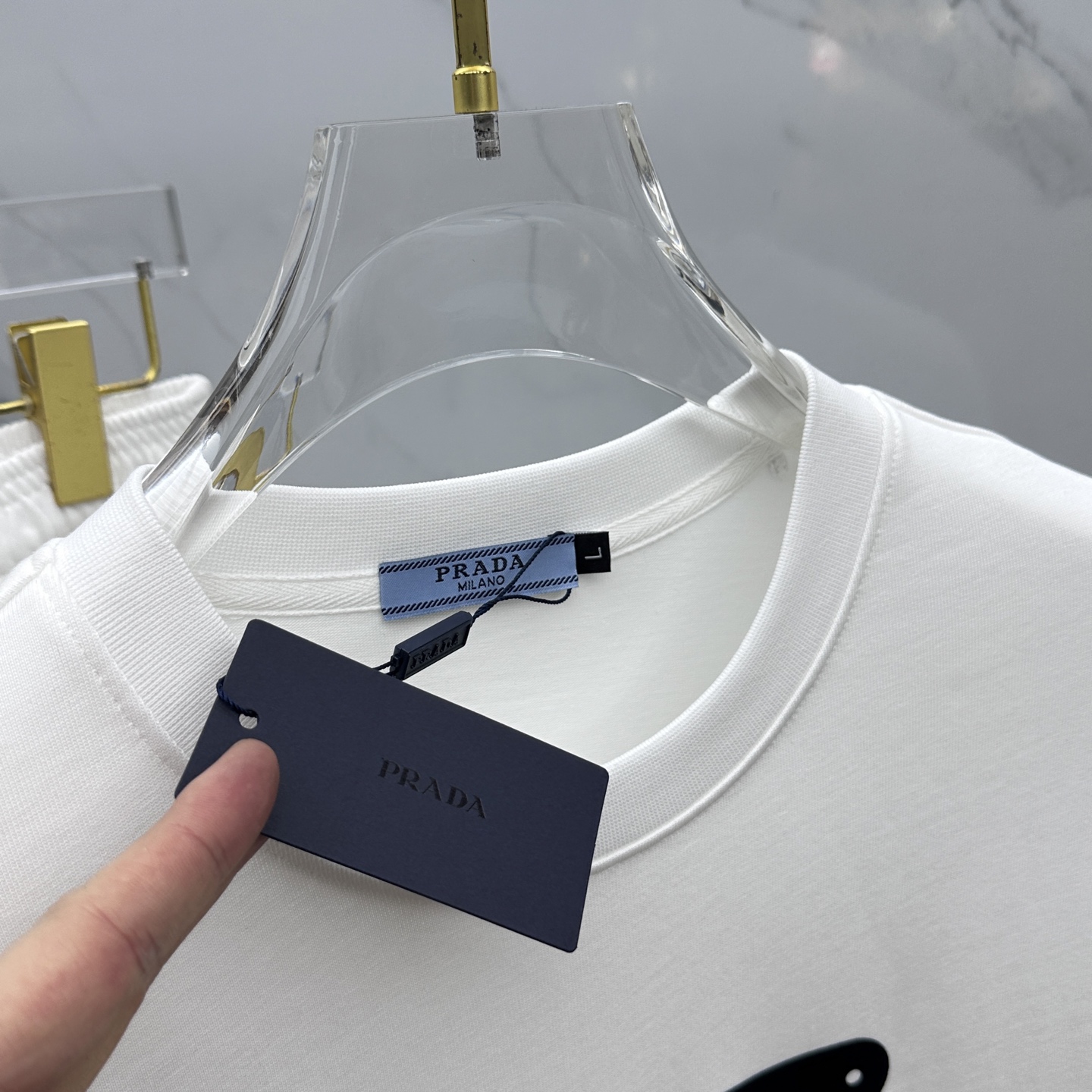  🆕Prad*普拉达 2025春夏最新款套装，男女款👫 贸易公司渠道稀出，同步官网发售！基本每一季都会有