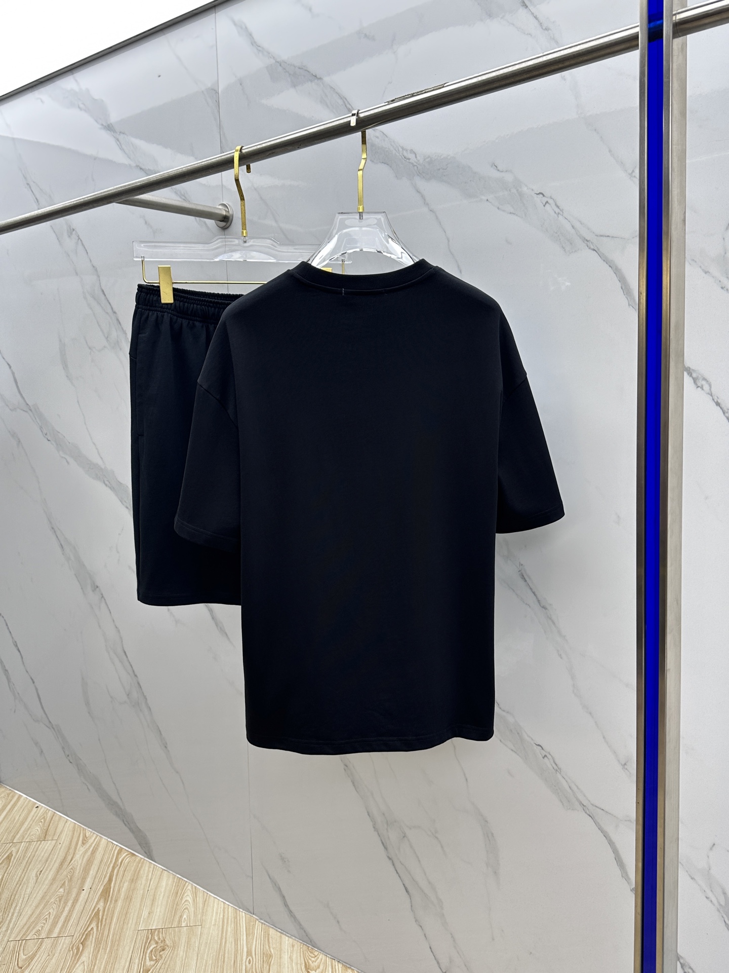  🆕DG*杜嘉班纳 2025春夏最新款套装，男女款👫 贸易公司渠道稀出，同步官网发售！基本每一季都会有它