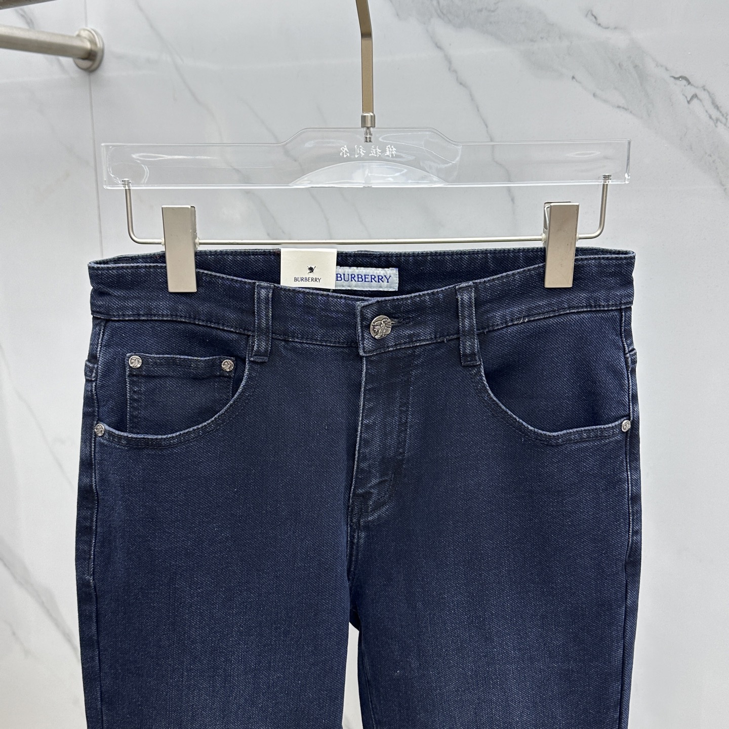 🆕Burberr*巴宝莉 🔥高端定制、2025早秋最新款牛仔裤 柜台同步发售 原版定制复刻 客供五金辅料