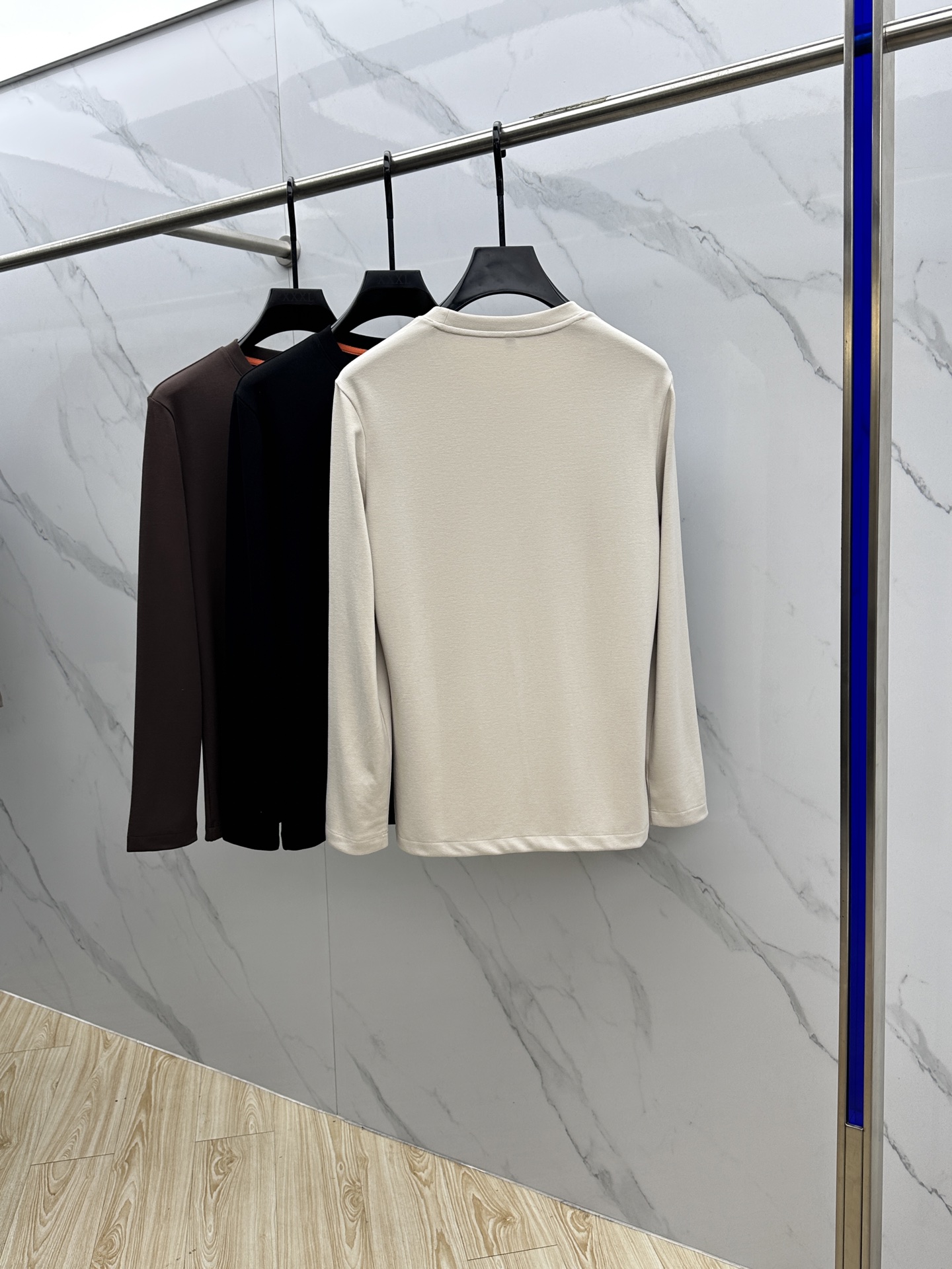 Hermes Long Sleeve Wool T-Shirt Round Neck Fashion Logo Design 9 i1753203838988 2818 0 8