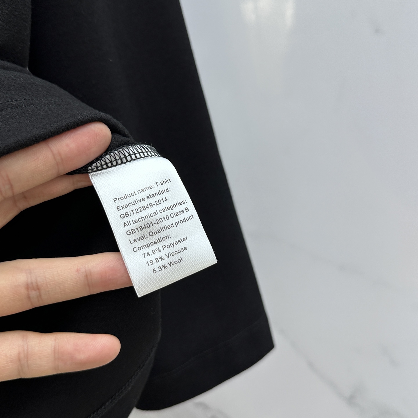 🆕Prad*普拉达 2025早秋新款首发专柜最新款长袖圆领羊毛T恤 高端订制 设计前卫时尚！品牌logo