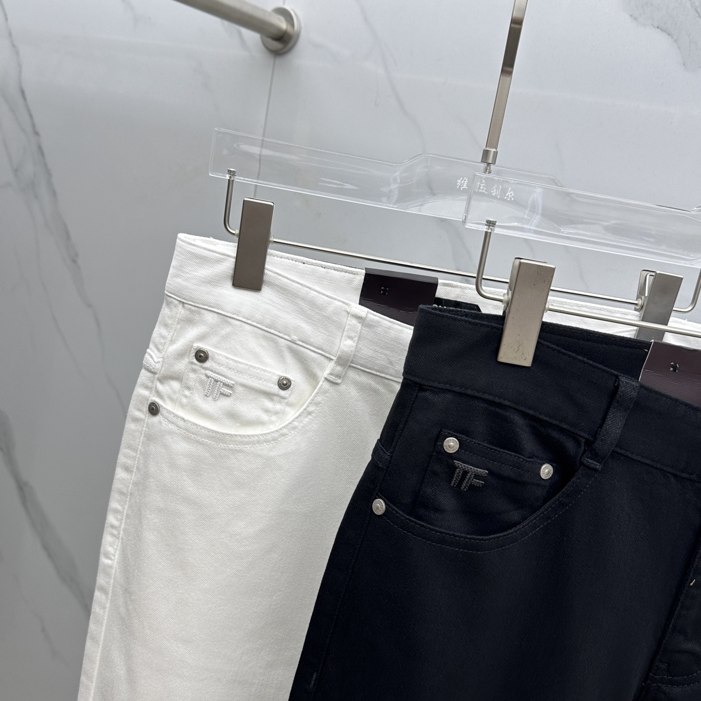 🆕TOM FORD🔥高端定制、2025早秋最新款牛仔裤 柜台同步发售 原版定制复刻 客供五金辅料 原单品