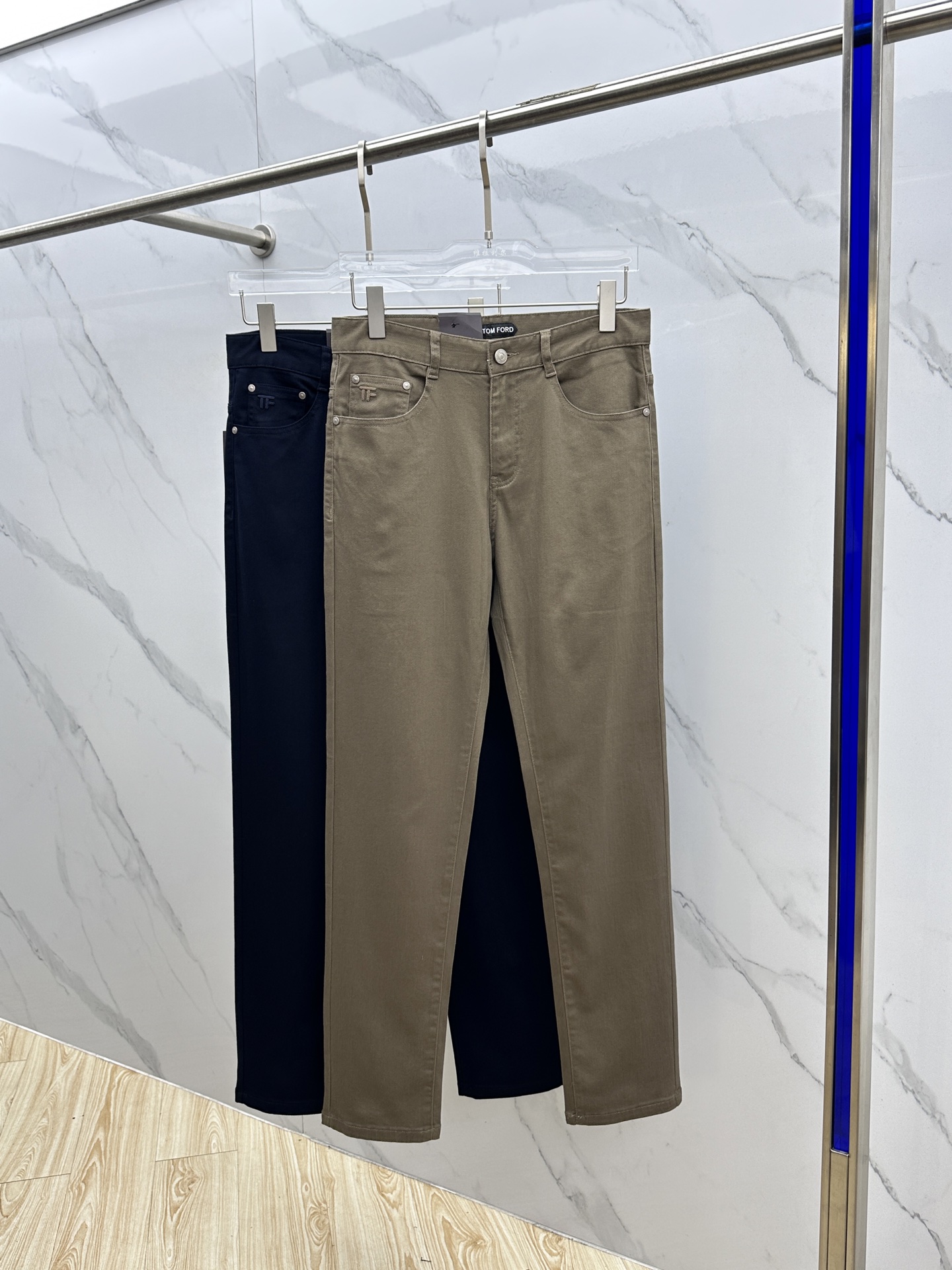 🆕TOM FORD🔥高端定制、2025早秋最新款牛仔裤 柜台同步发售 原版定制复刻 客供五金辅料 原单品