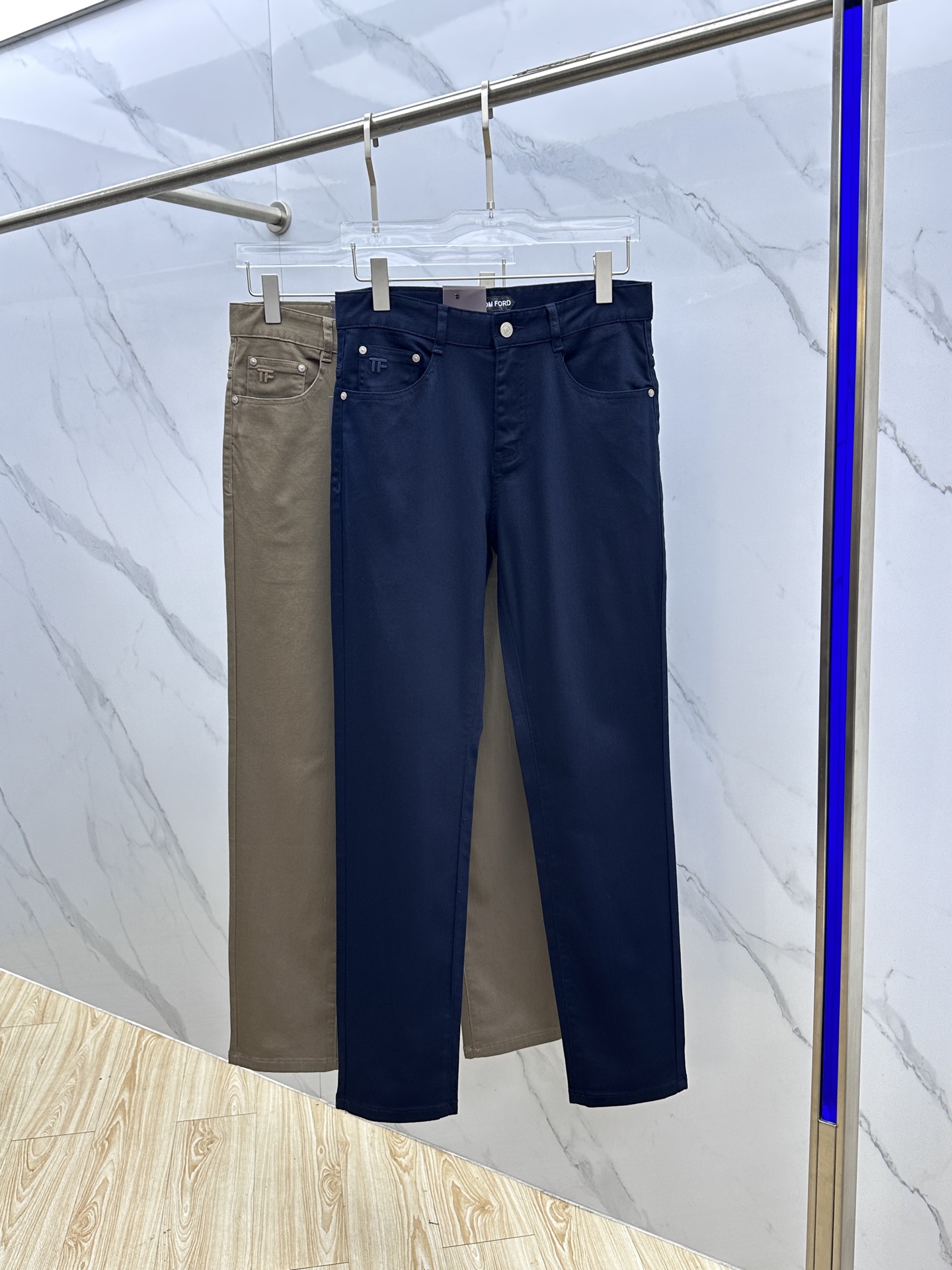 🆕TOM FORD🔥高端定制、2025早秋最新款牛仔裤 柜台同步发售 原版定制复刻 客供五金辅料 原单品