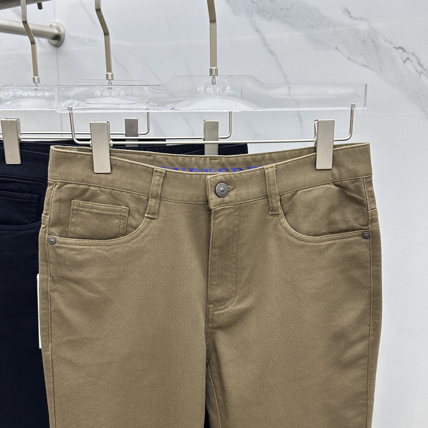 🆕BUR*巴宝莉 🔥高端定制、2025早秋最新款牛仔裤 柜台同步发售 原版定制复刻 客供五金辅料 原单品