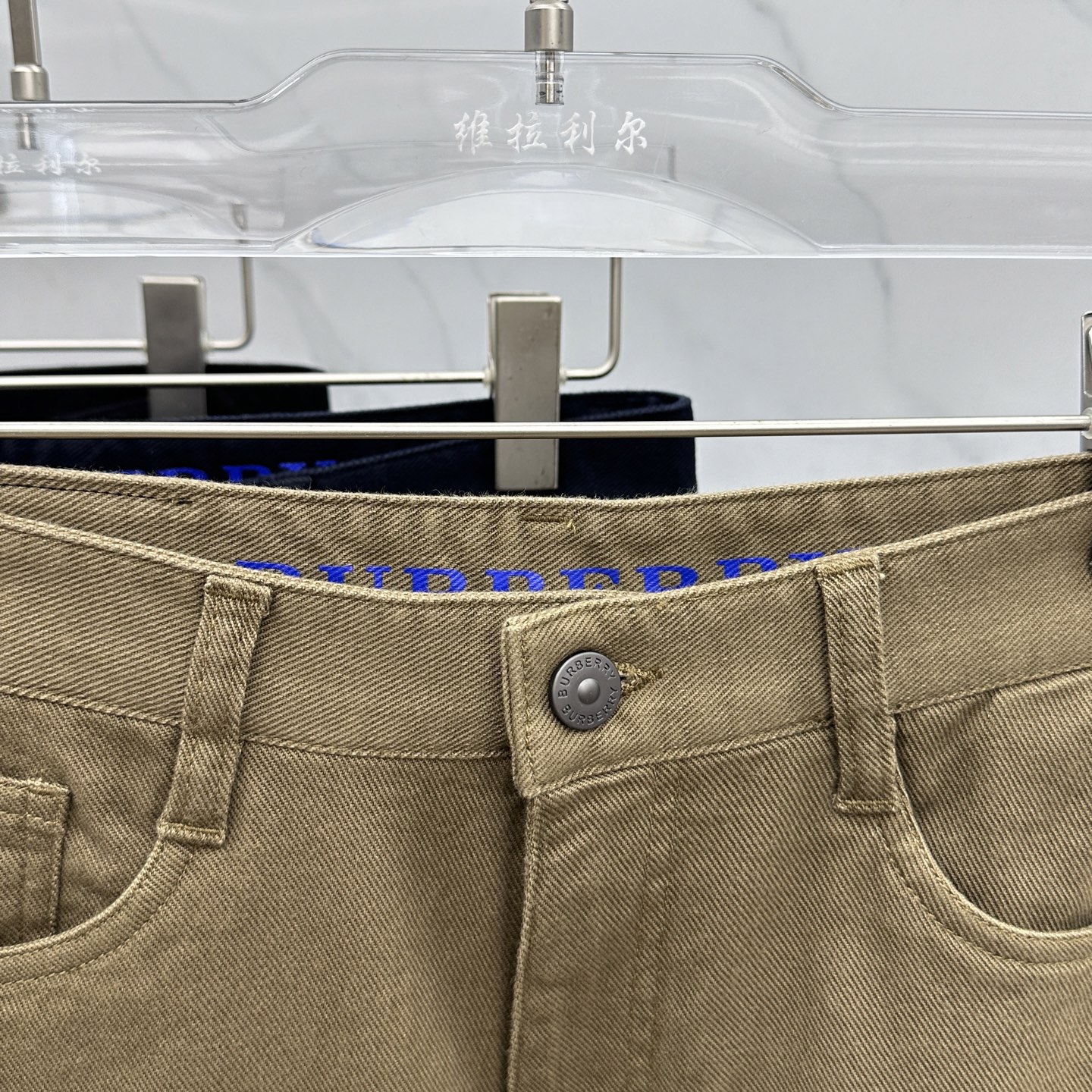 🆕BUR*巴宝莉 🔥高端定制、2025早秋最新款牛仔裤 柜台同步发售 原版定制复刻 客供五金辅料 原单品