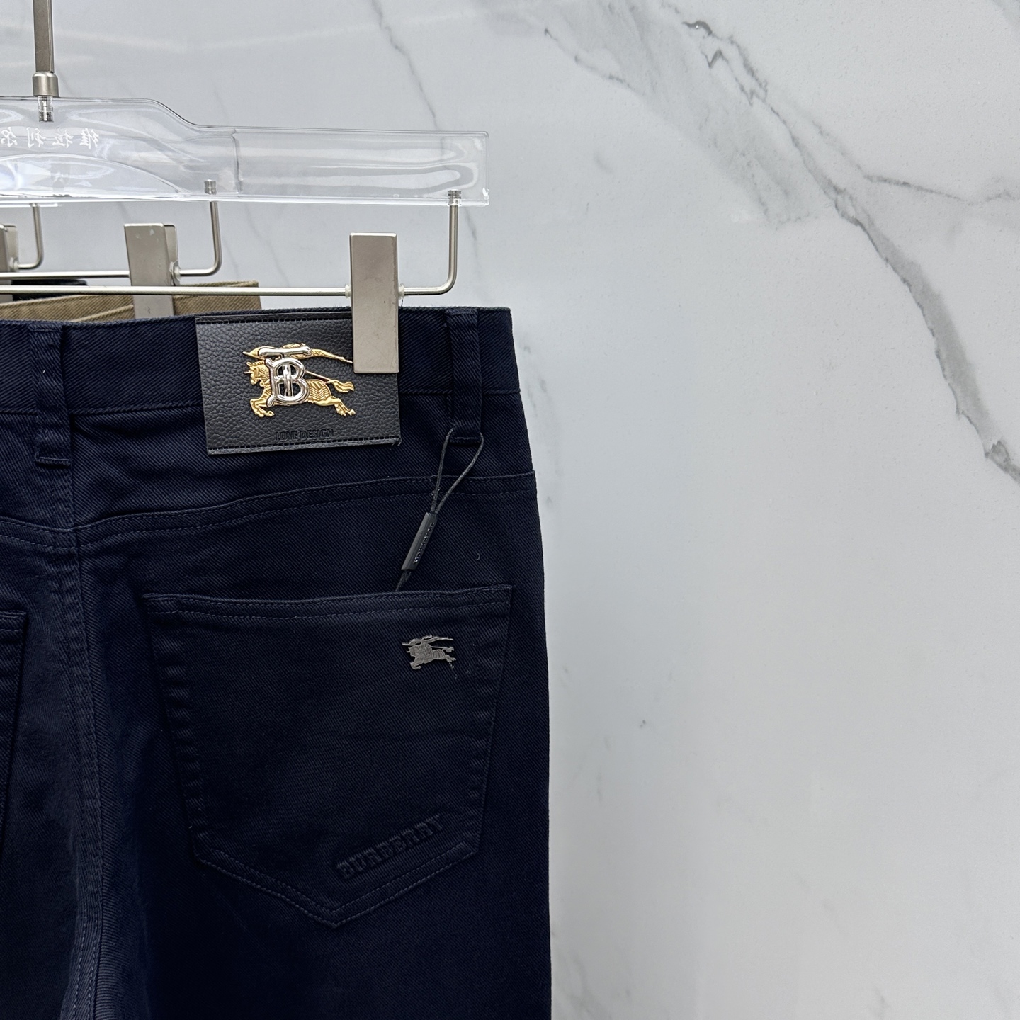 🆕BUR*巴宝莉 🔥高端定制、2025早秋最新款牛仔裤 柜台同步发售 原版定制复刻 客供五金辅料 原单品