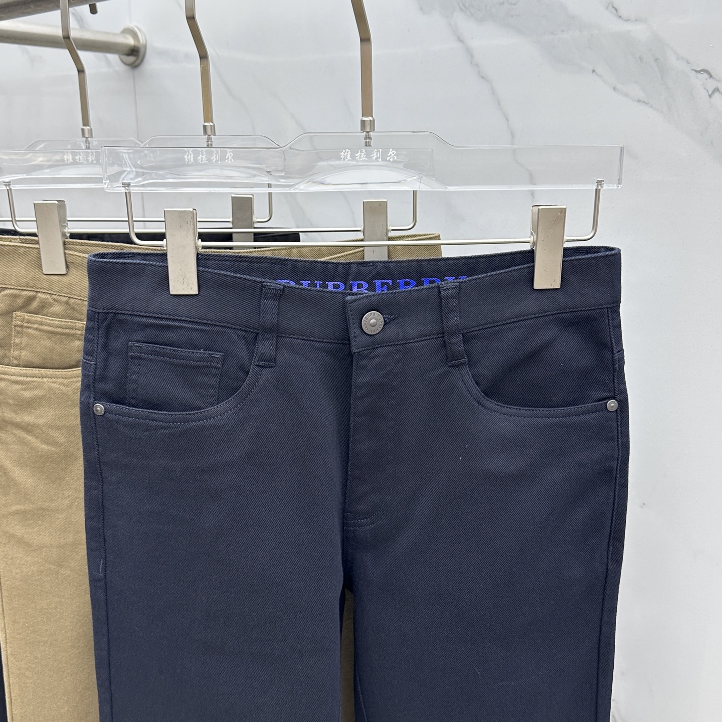 🆕BUR*巴宝莉 🔥高端定制、2025早秋最新款牛仔裤 柜台同步发售 原版定制复刻 客供五金辅料 原单品