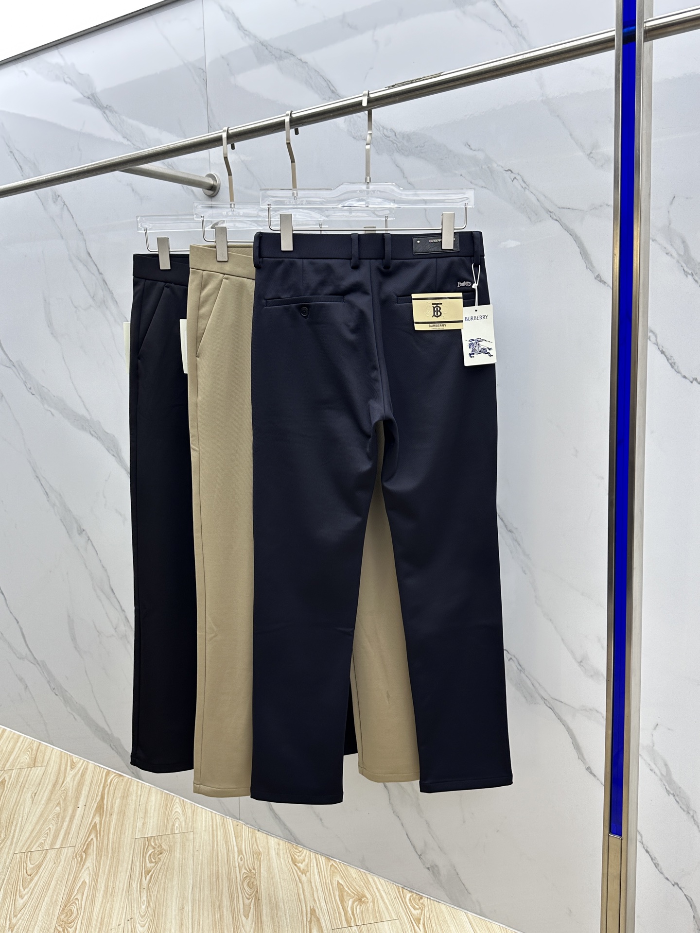 🆕Burberry*巴宝莉 2025早秋新品休闲裤西裤，官网同步发售，裤身工艺设计，进口客供辅料、面料定