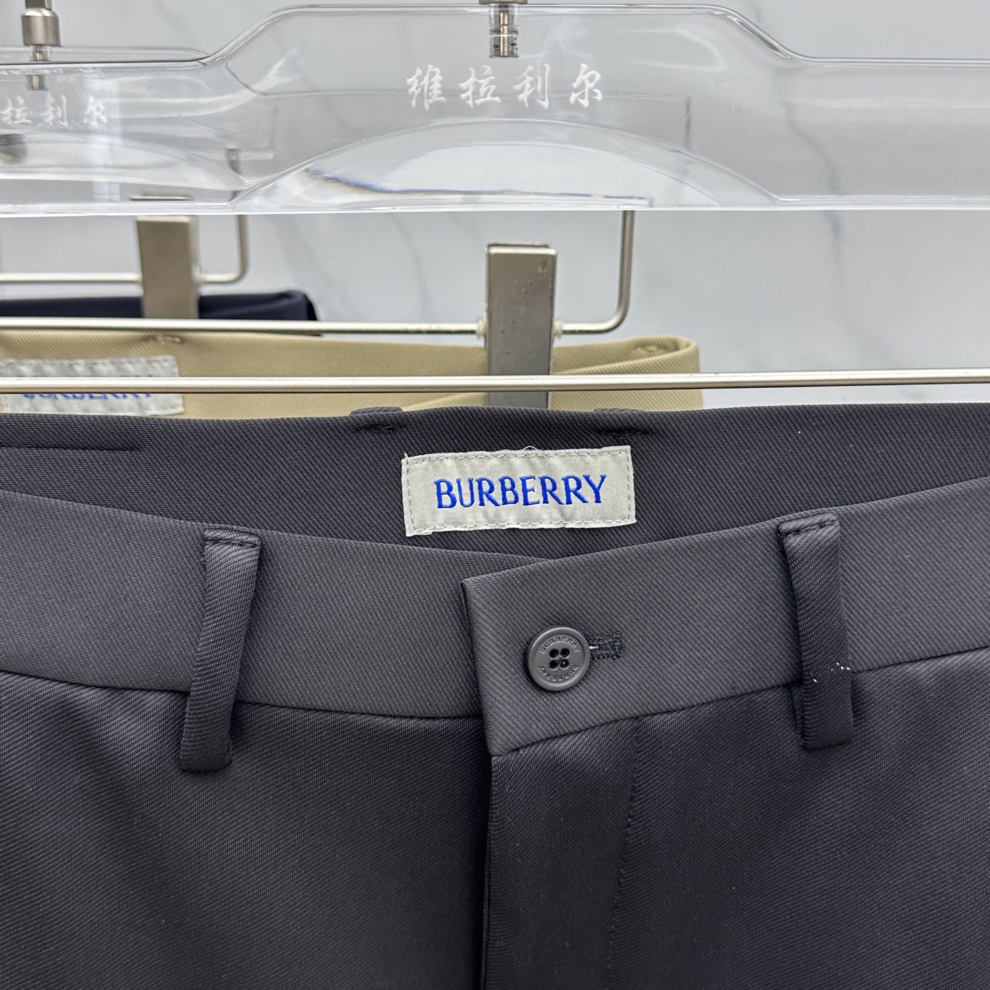🆕Burberry*巴宝莉 2025早秋新品休闲裤西裤，官网同步发售，裤身工艺设计，进口客供辅料、面料定