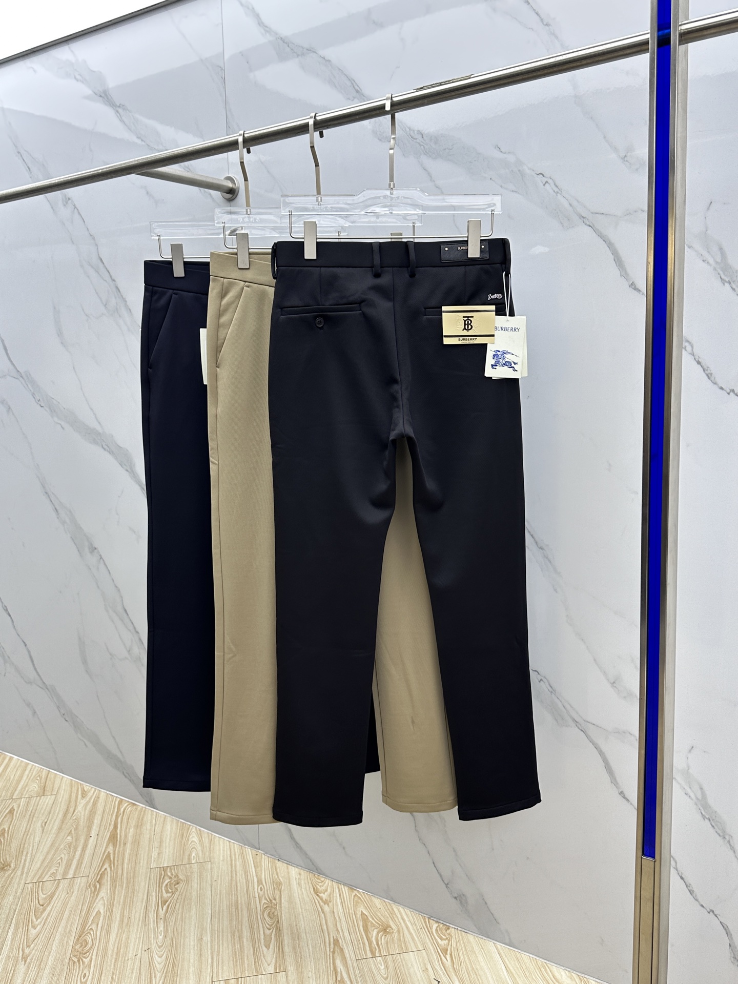 🆕Burberry*巴宝莉 2025早秋新品休闲裤西裤，官网同步发售，裤身工艺设计，进口客供辅料、面料定