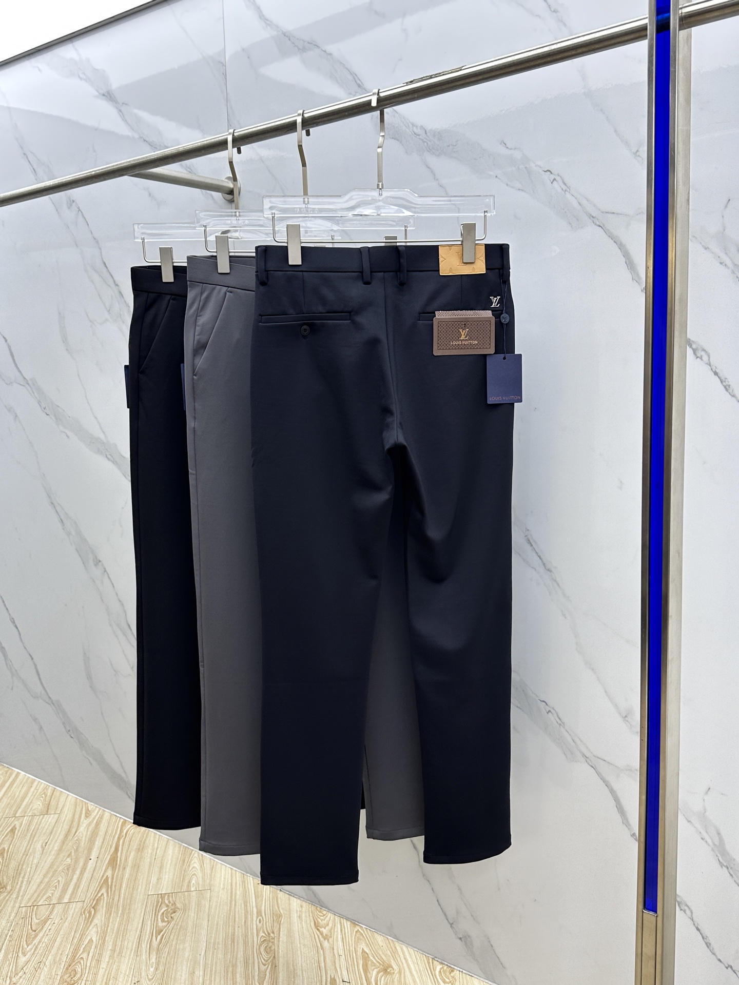 🆕1V*路易威登 2025早秋新品休闲裤西裤，官网同步发售，裤身工艺设计，进口客供辅料、面料定制，代工厂