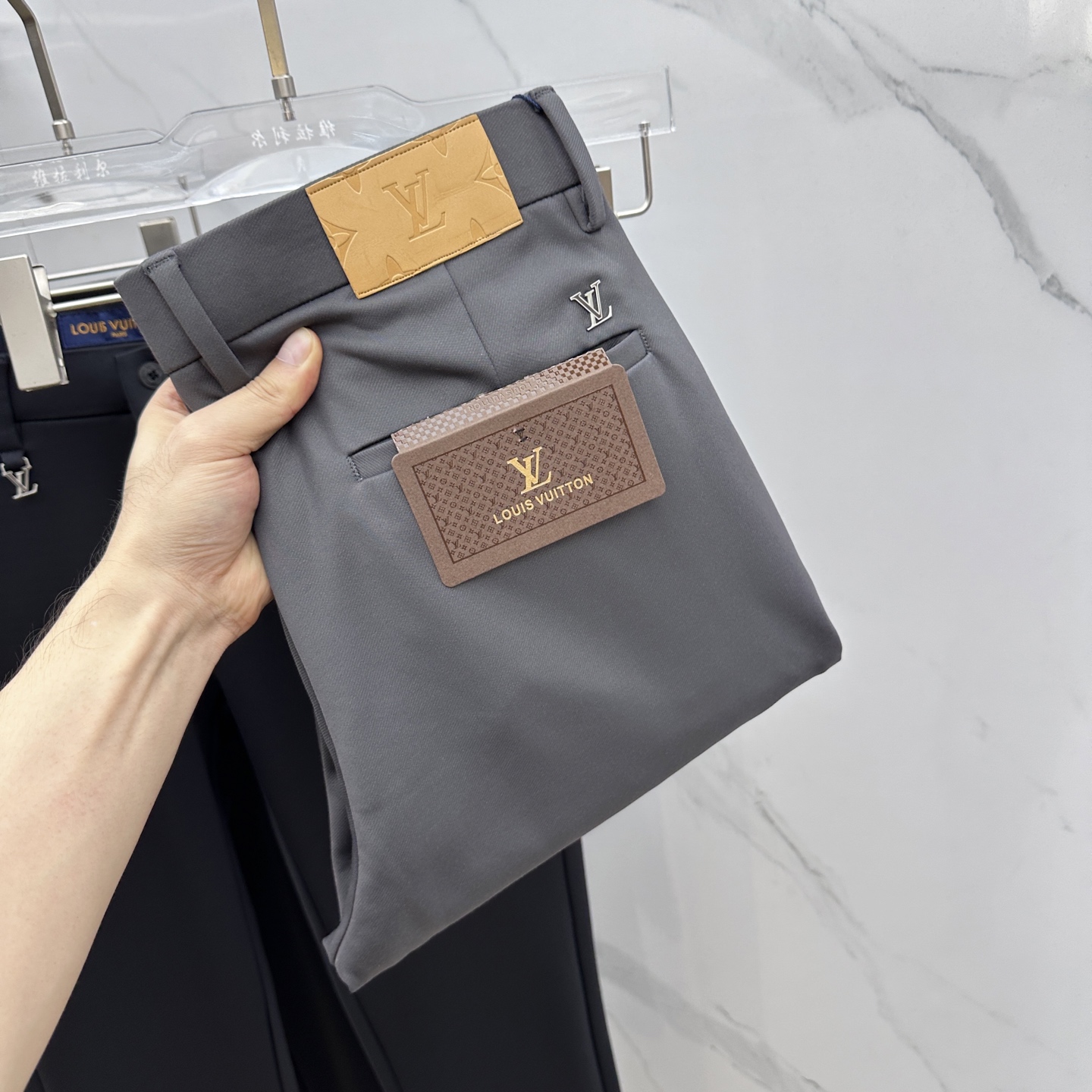 🆕1V*路易威登 2025早秋新品休闲裤西裤，官网同步发售，裤身工艺设计，进口客供辅料、面料定制，代工厂