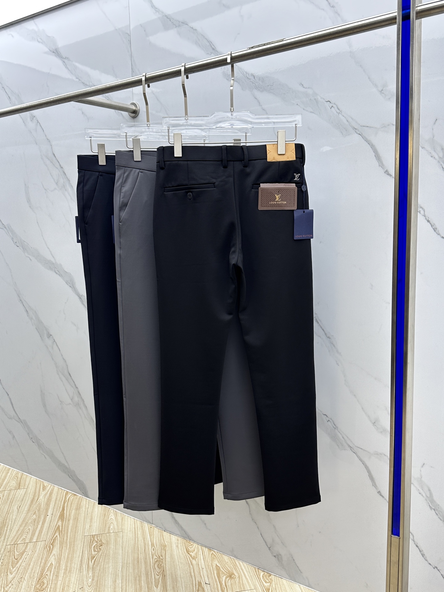 🆕1V*路易威登 2025早秋新品休闲裤西裤，官网同步发售，裤身工艺设计，进口客供辅料、面料定制，代工厂