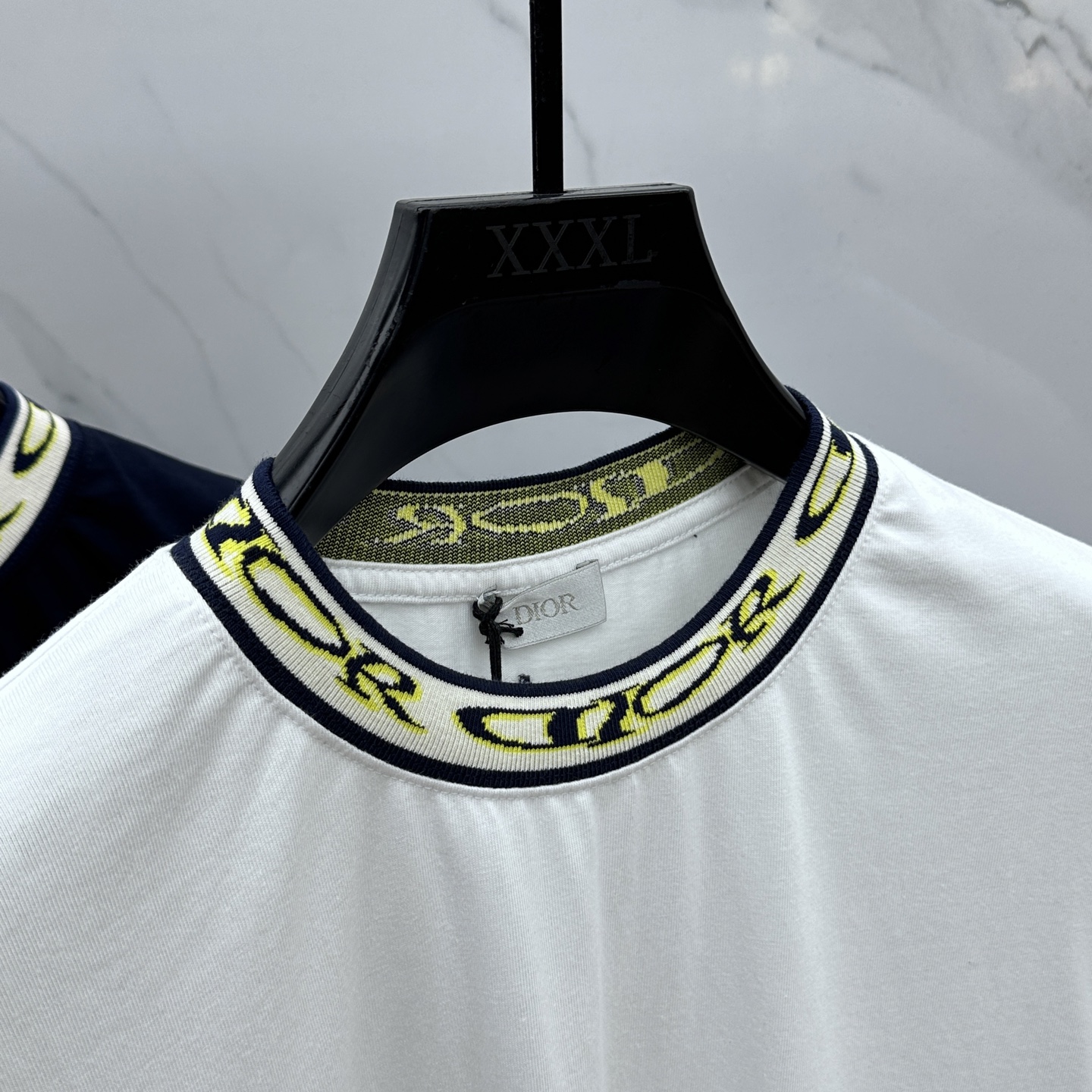  🆕Dior*迪奥 2025新款 联名Hlton白色短袖T恤，2025秋季限定款，男女同款，纯棉平纹针织