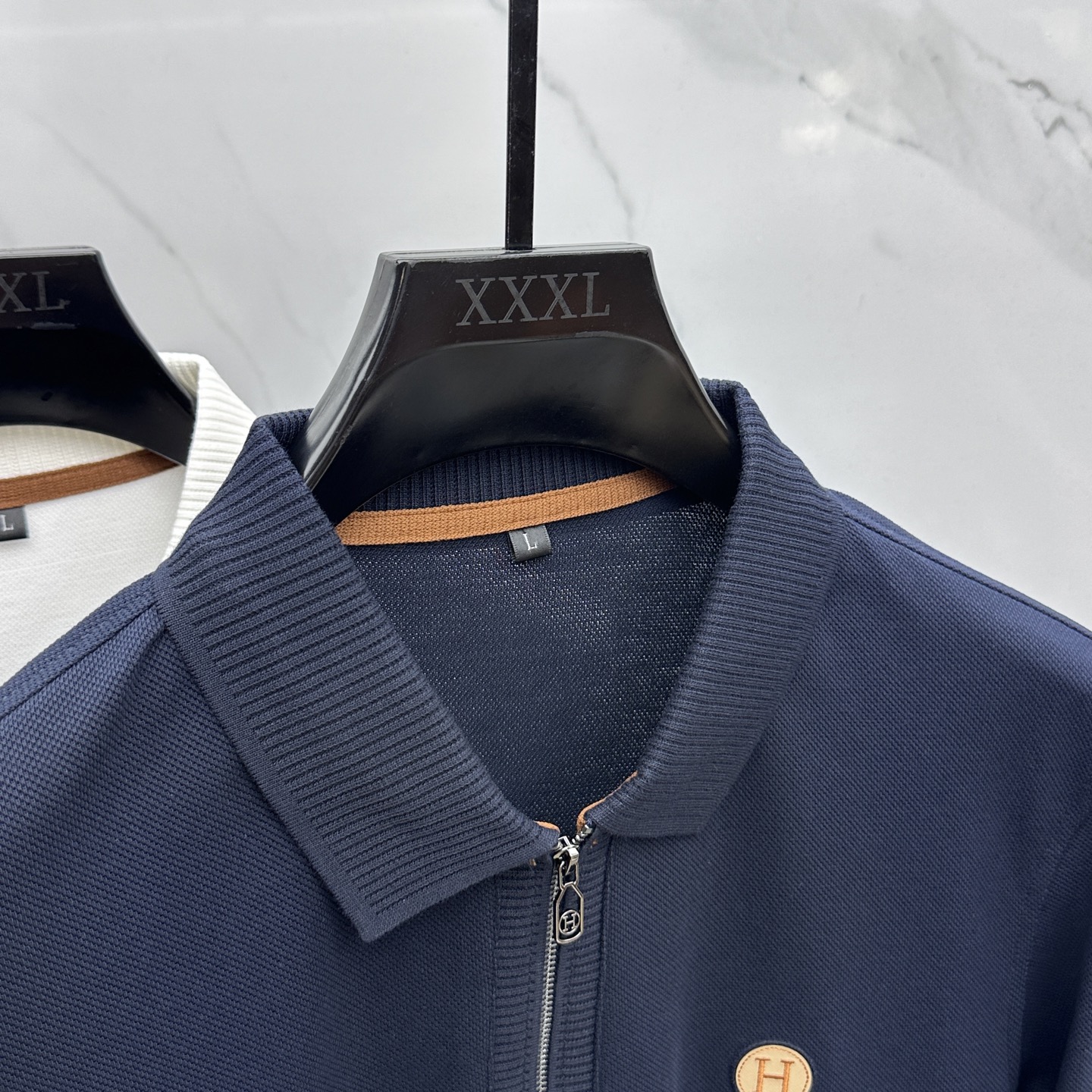 Men's Classic Fit Short Sleeve Polo Shirt with Subtle Logo Detail 5 i1753632600355 1433 0 3