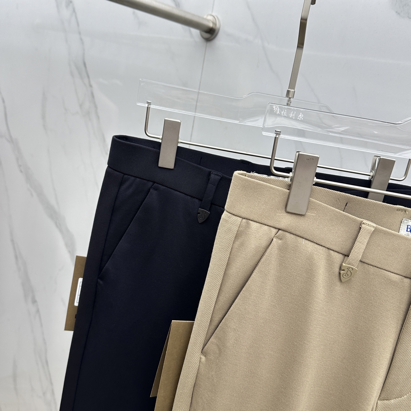 🆕Burberry*巴宝莉 2025早秋新品休闲裤西裤，官网同步发售，裤身工艺设计，进口客供辅料、面料定