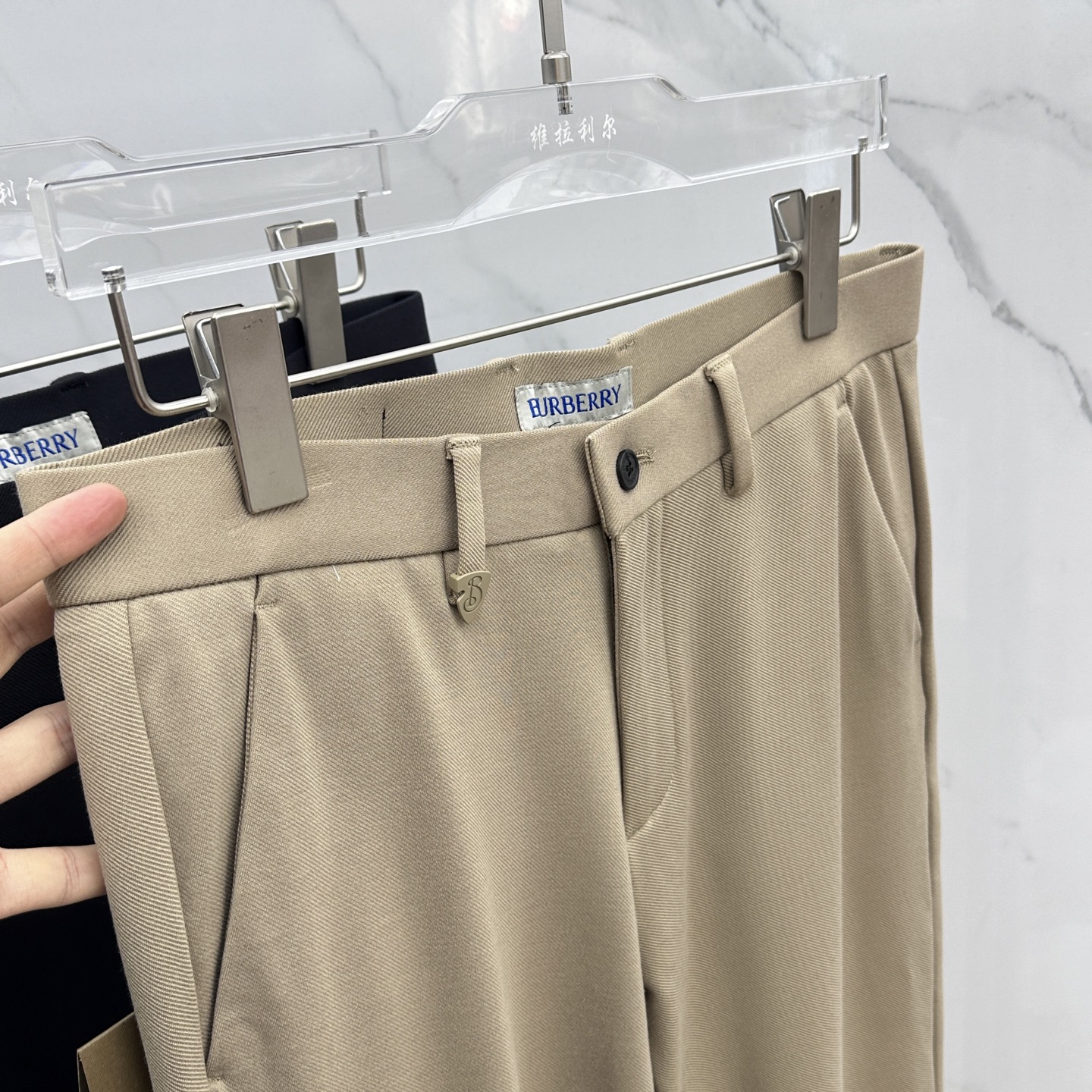 🆕Burberry*巴宝莉 2025早秋新品休闲裤西裤，官网同步发售，裤身工艺设计，进口客供辅料、面料定