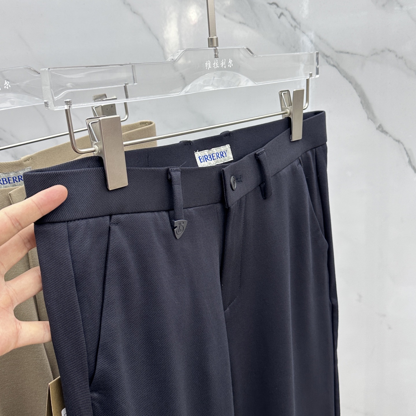 🆕Burberry*巴宝莉 2025早秋新品休闲裤西裤，官网同步发售，裤身工艺设计，进口客供辅料、面料定