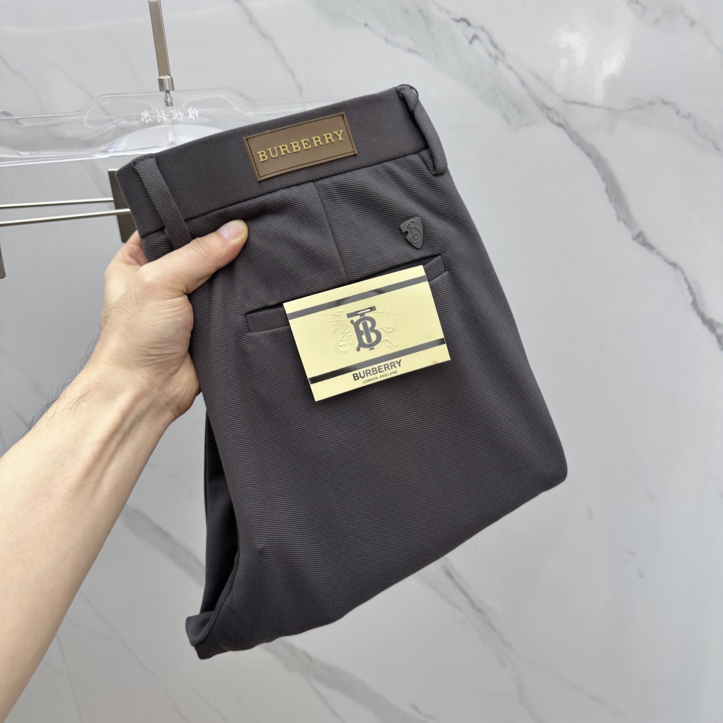 🆕Burberry*巴宝莉 2025早秋新品休闲裤西裤，官网同步发售，裤身工艺设计，进口客供辅料、面料定