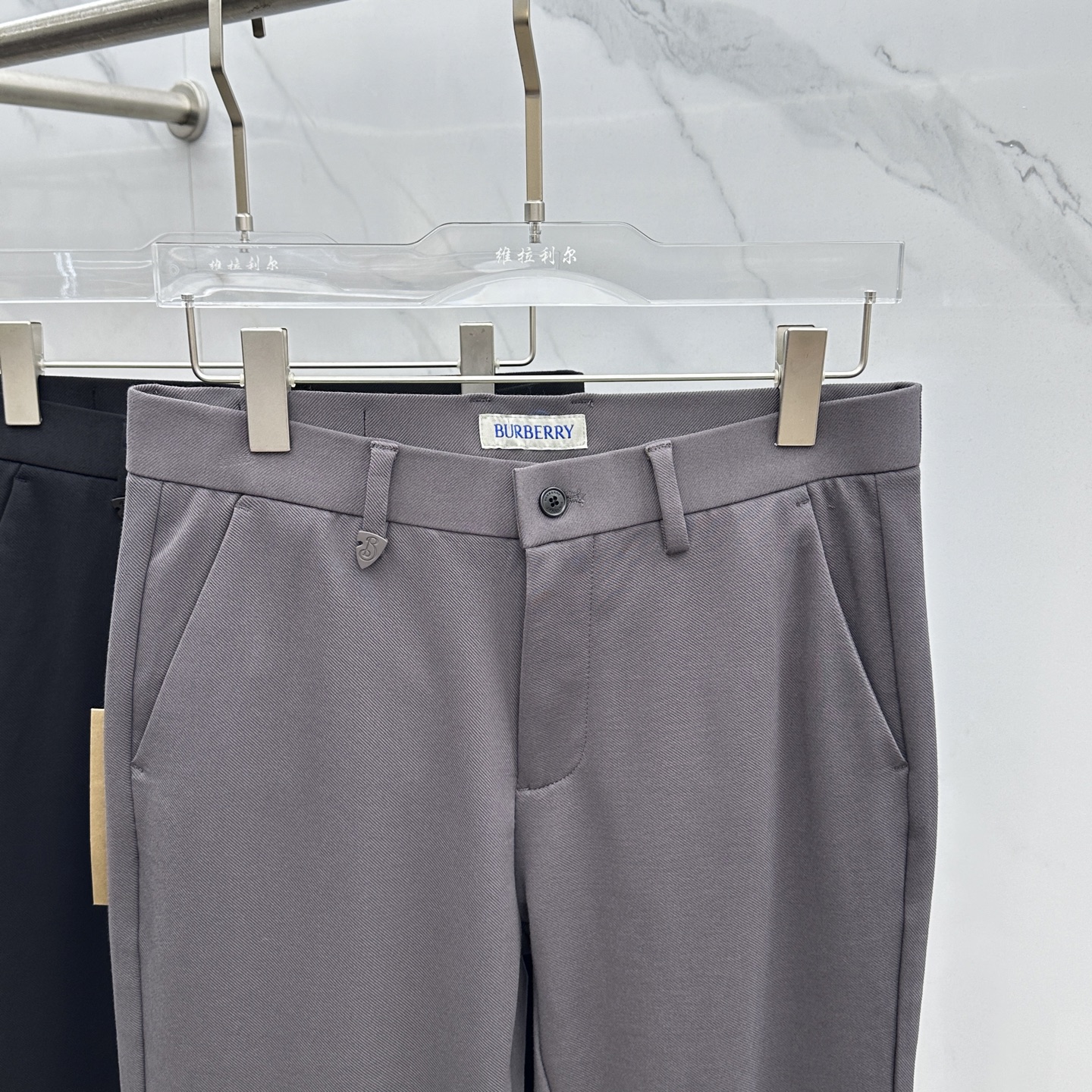 🆕Burberry*巴宝莉 2025早秋新品休闲裤西裤，官网同步发售，裤身工艺设计，进口客供辅料、面料定