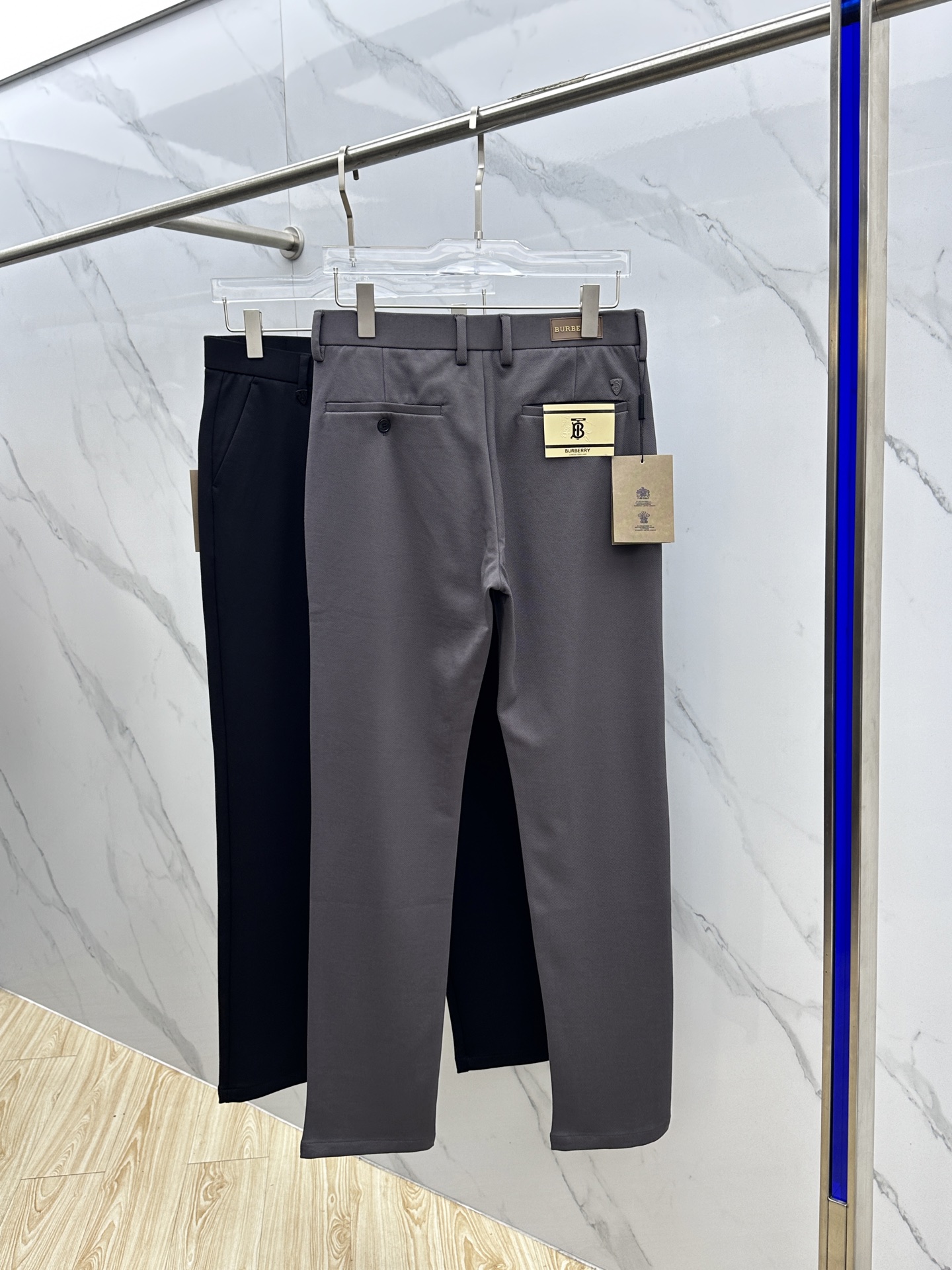 🆕Burberry*巴宝莉 2025早秋新品休闲裤西裤，官网同步发售，裤身工艺设计，进口客供辅料、面料定